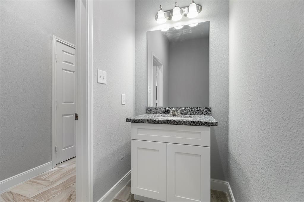 17403 Harmony Hill Drive Property Photo 21