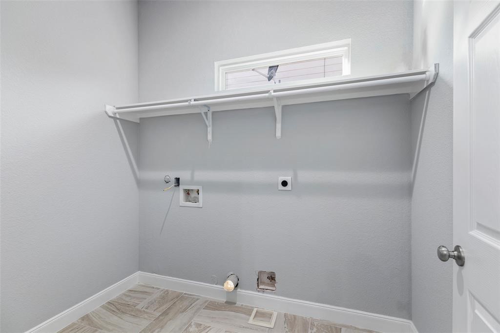 17403 Harmony Hill Drive Property Photo 22
