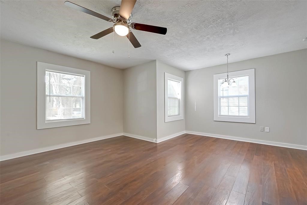 604 Ruth Street Property Photo 10