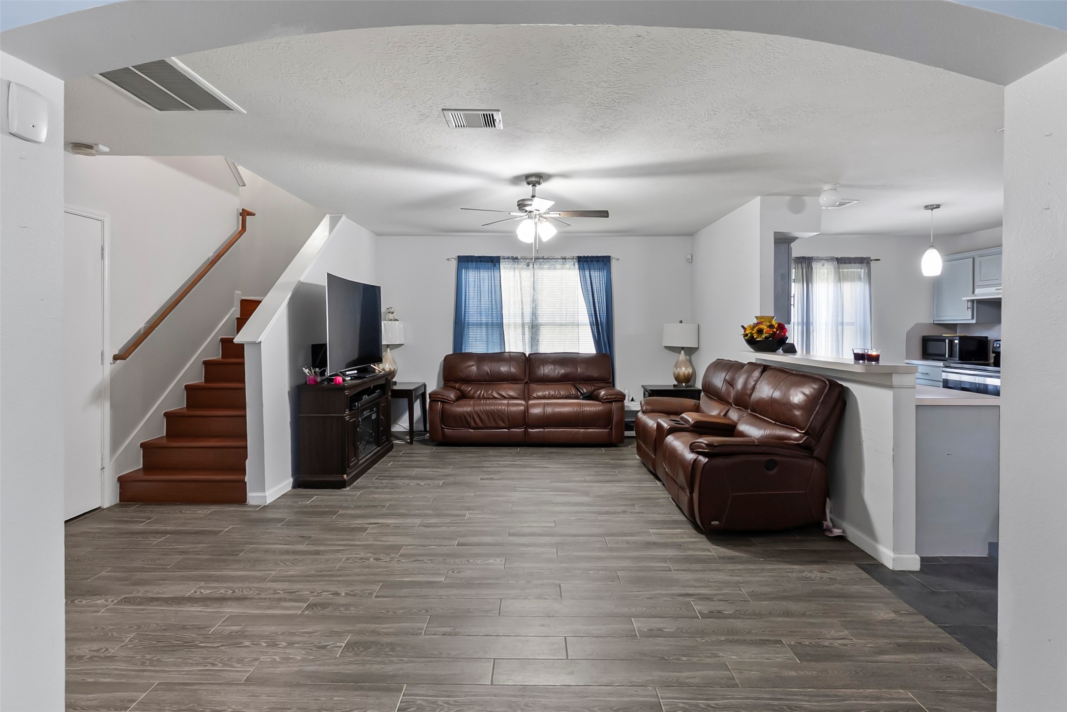5502 Amaranth Meadow Lane Property Photo 5