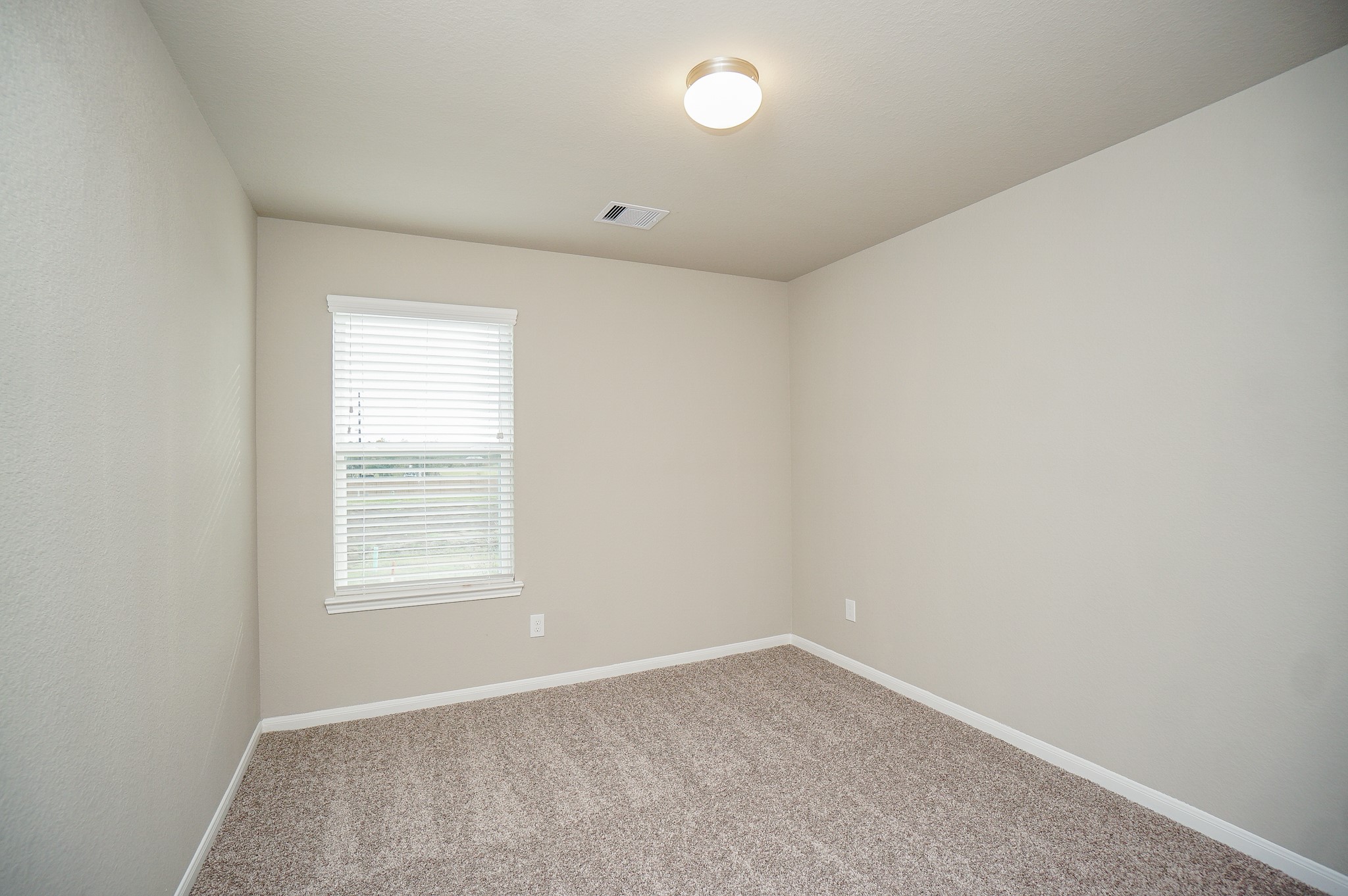 5463 Grand View Drive Property Photo 21