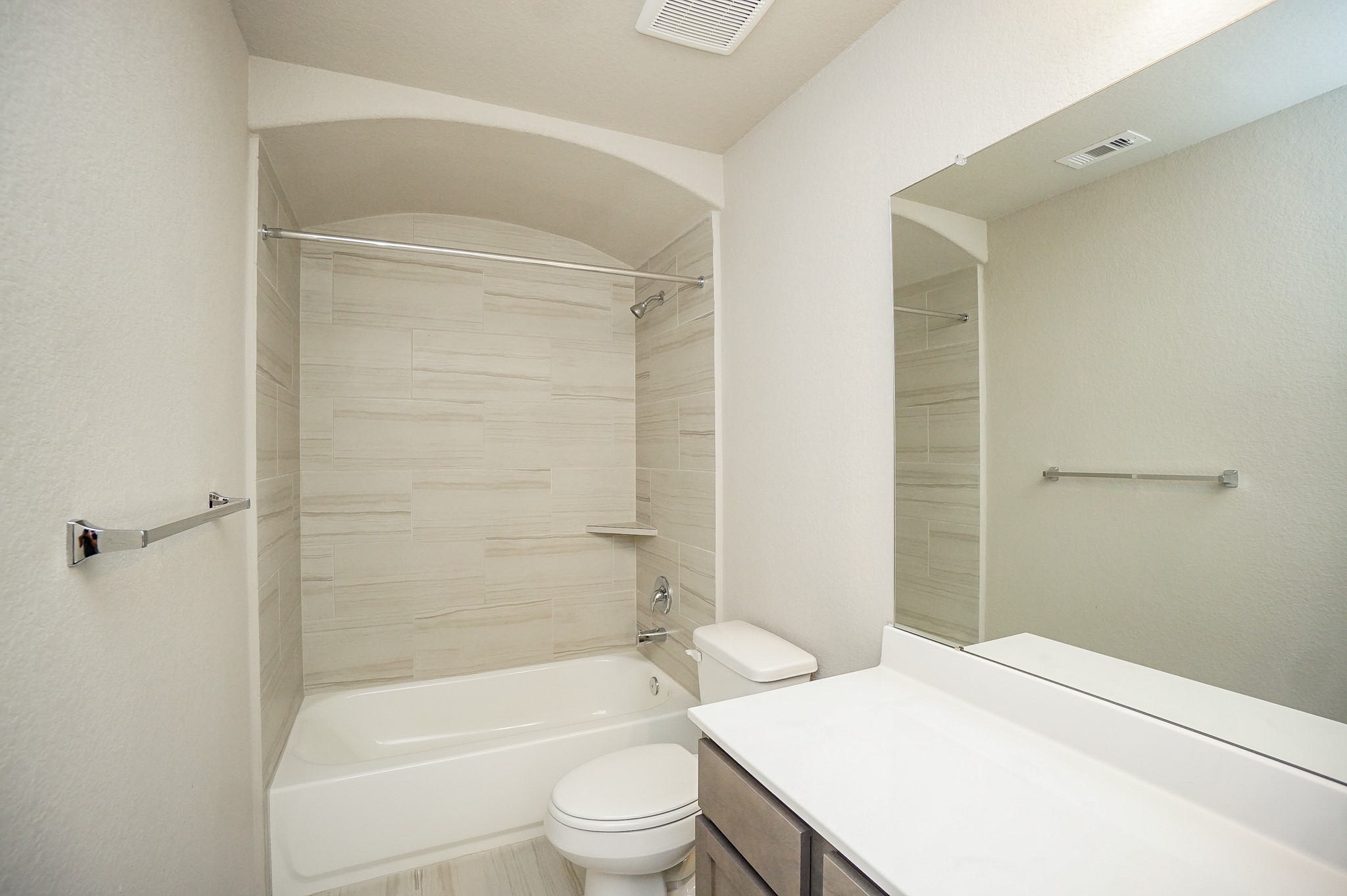 5463 Grand View Drive Property Photo 23