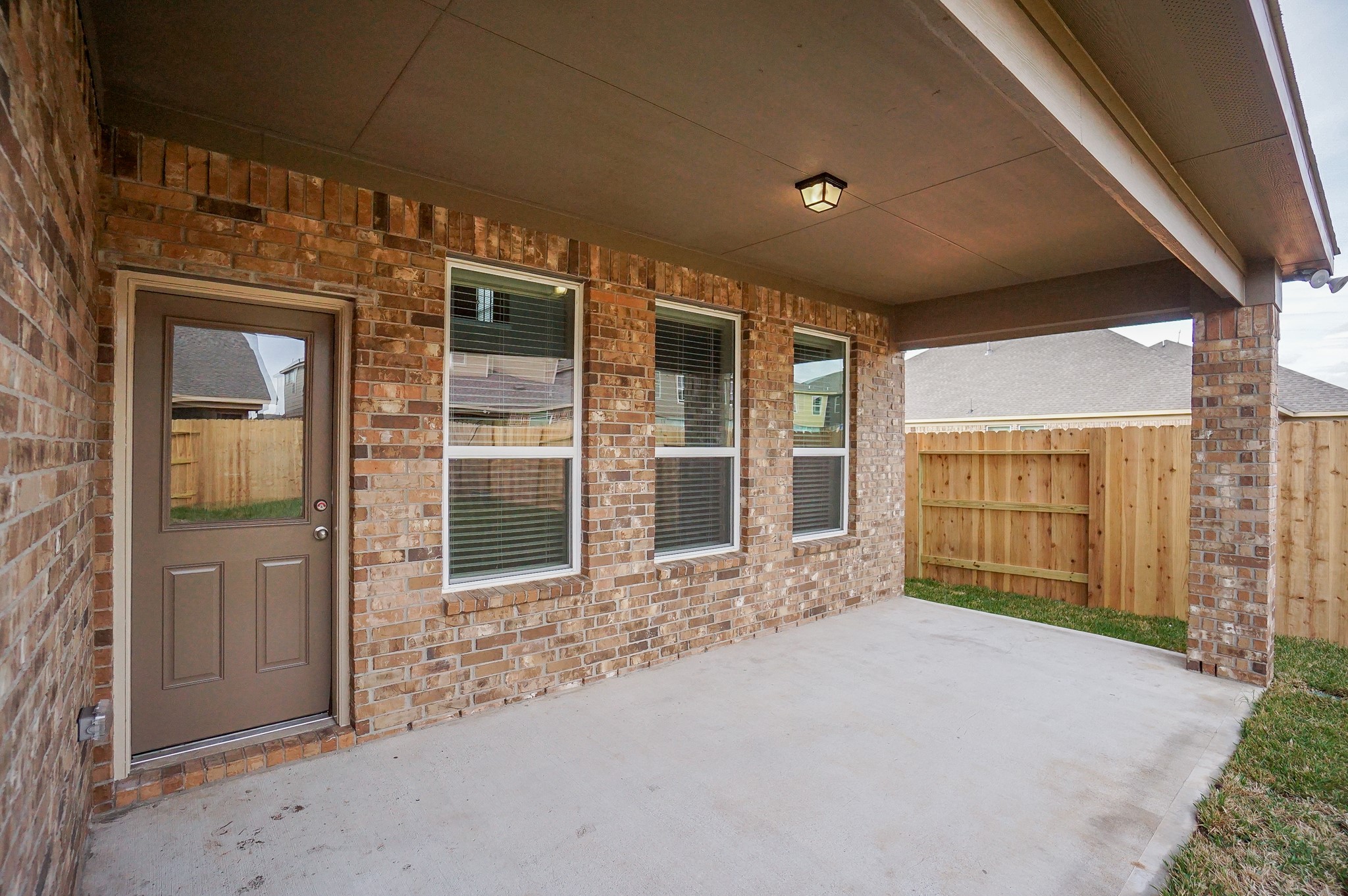 5463 Grand View Drive Property Photo 31