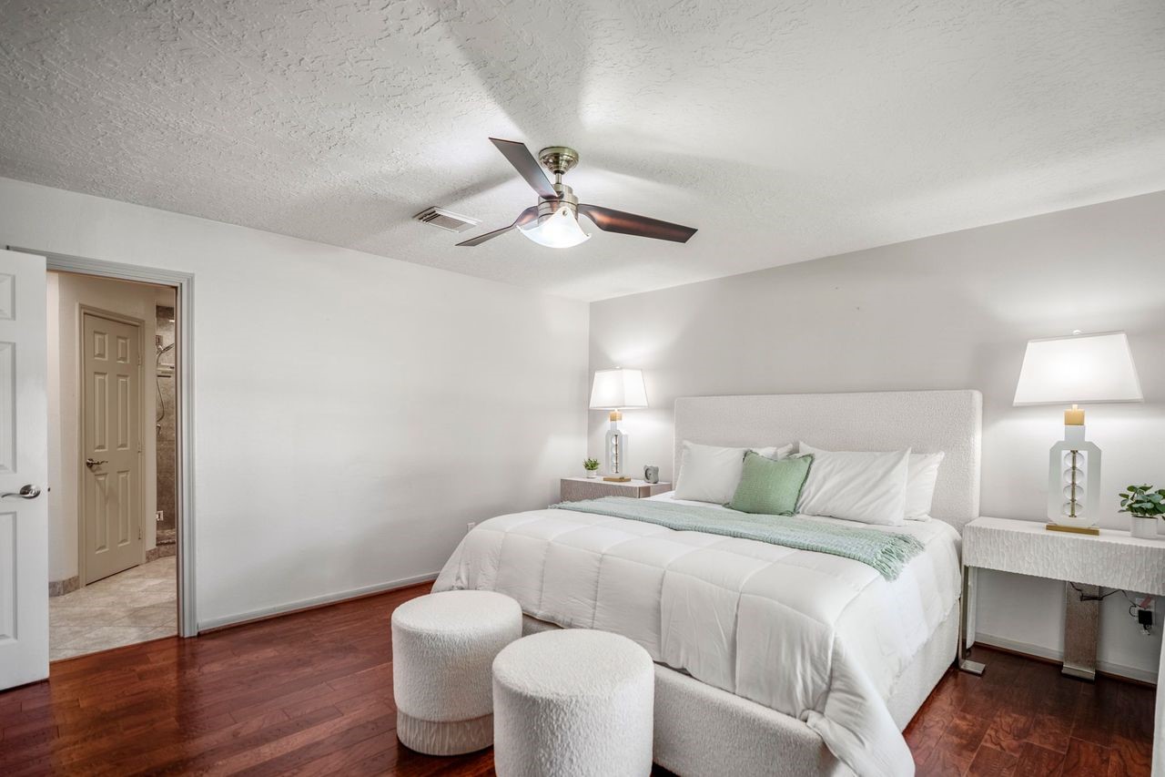 15711 Downford Drive Property Photo 9