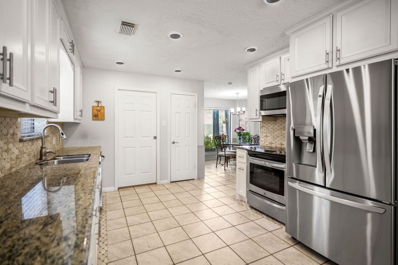 15711 Downford Drive Property Photo 22