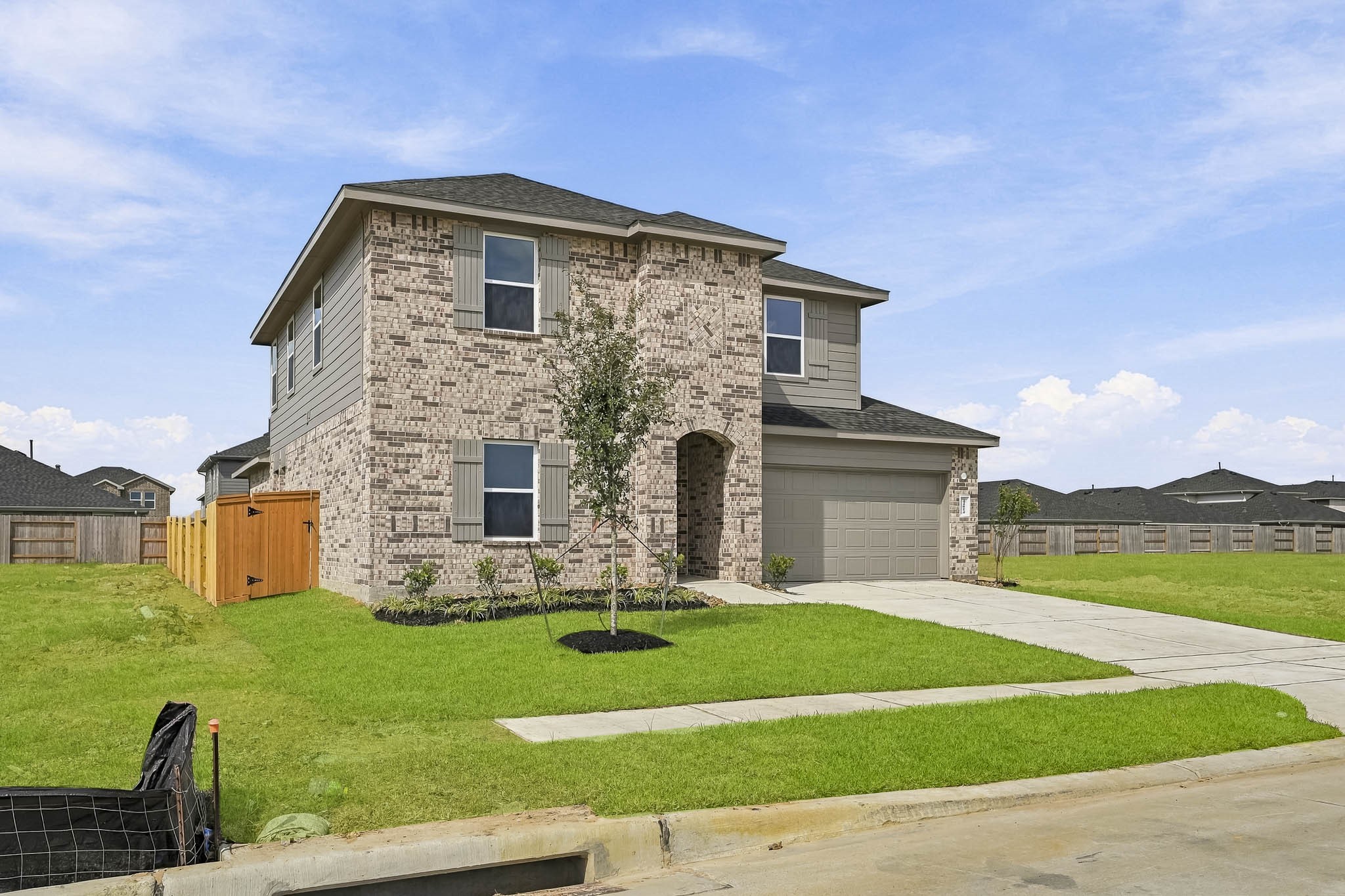 22014 Messina Springs Property Photo 3