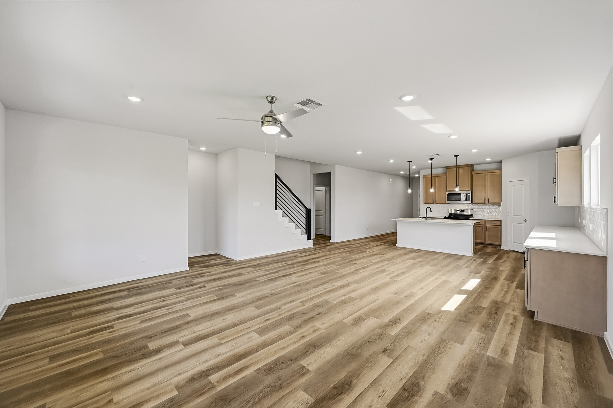 22014 Messina Springs Property Photo 8