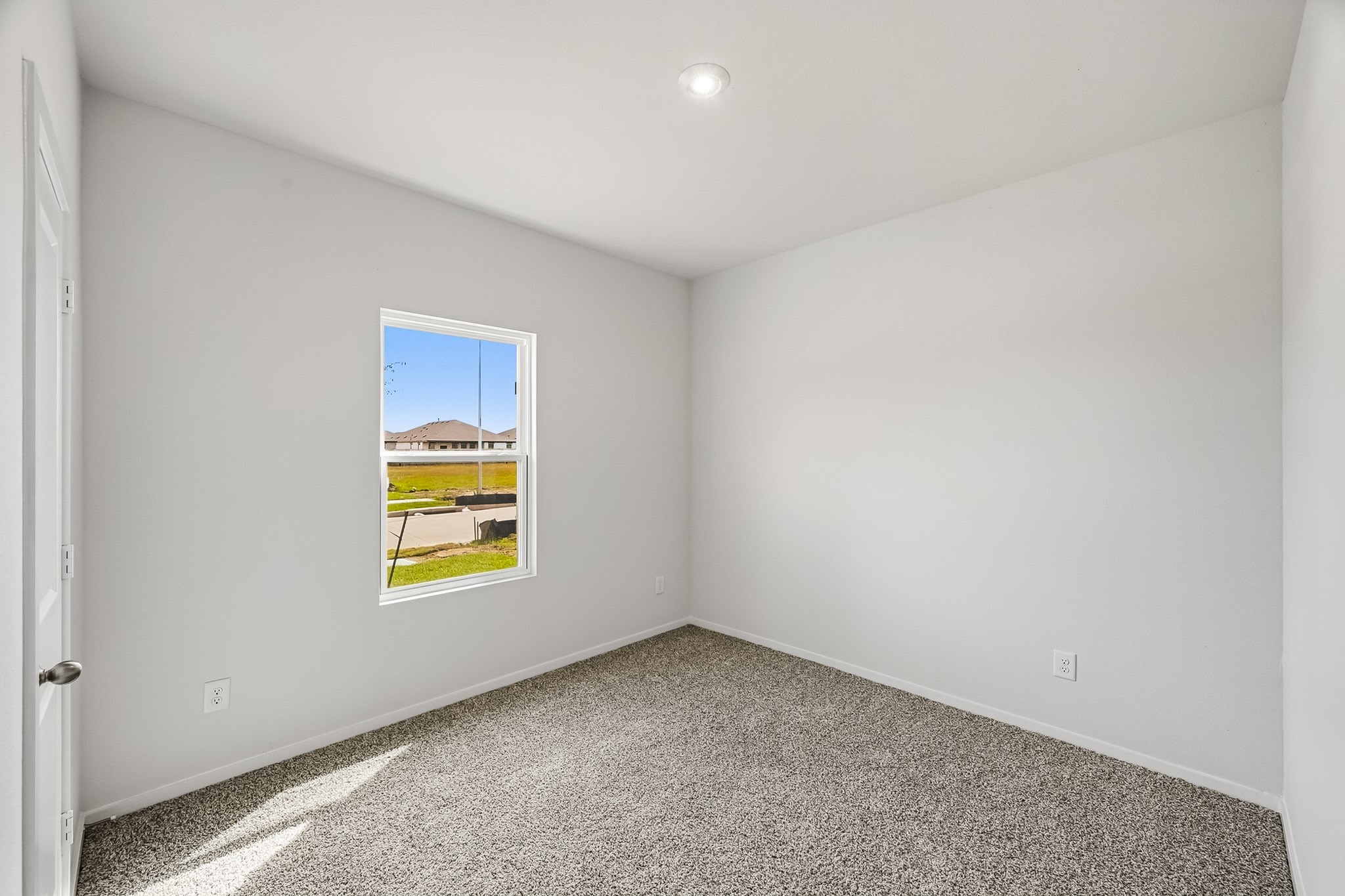 22014 Messina Springs Property Photo 20