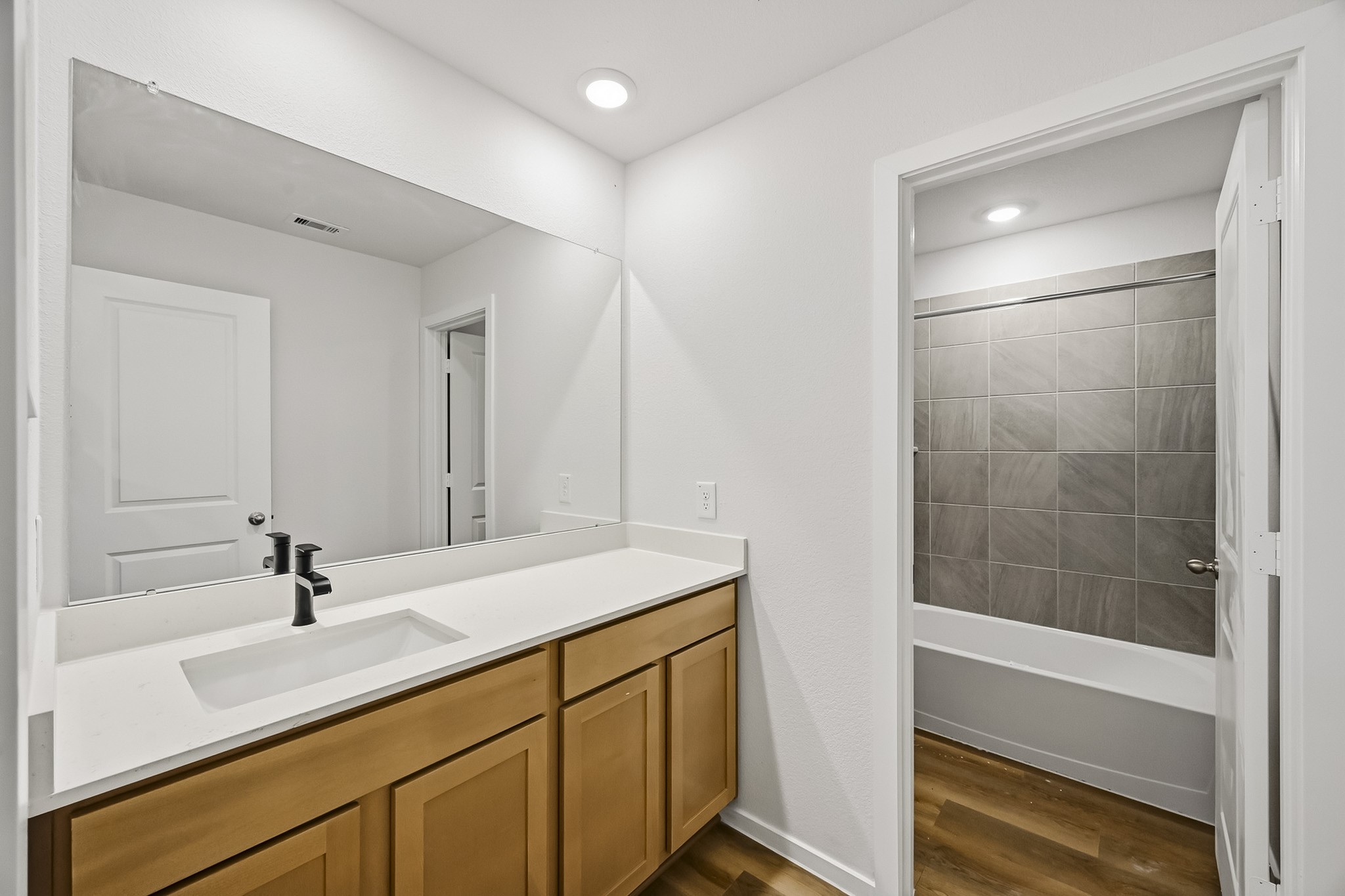 22014 Messina Springs Property Photo 28