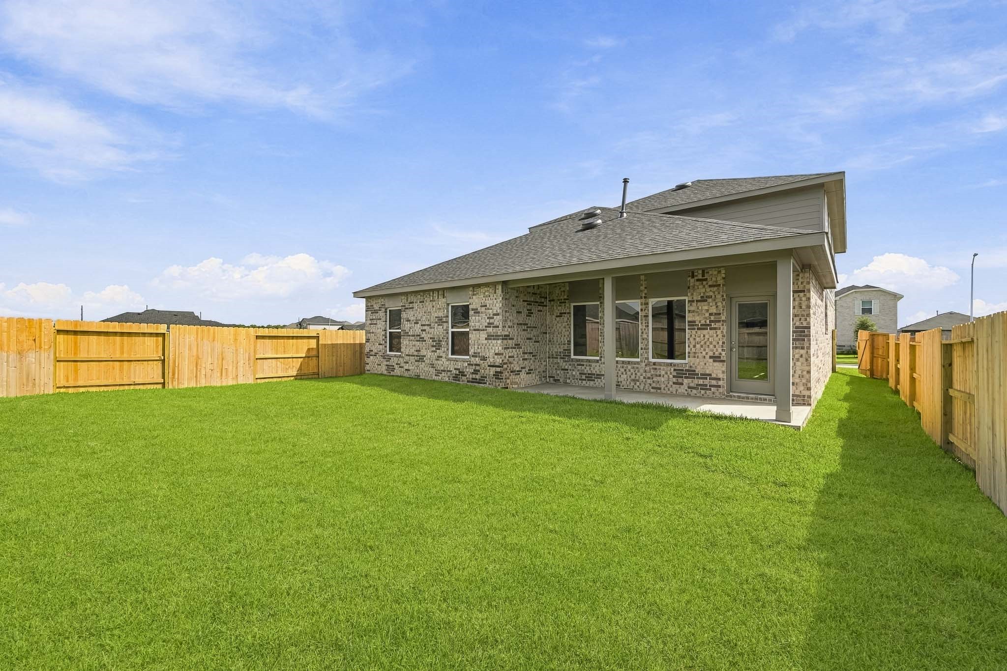 22014 Messina Springs Property Photo 29