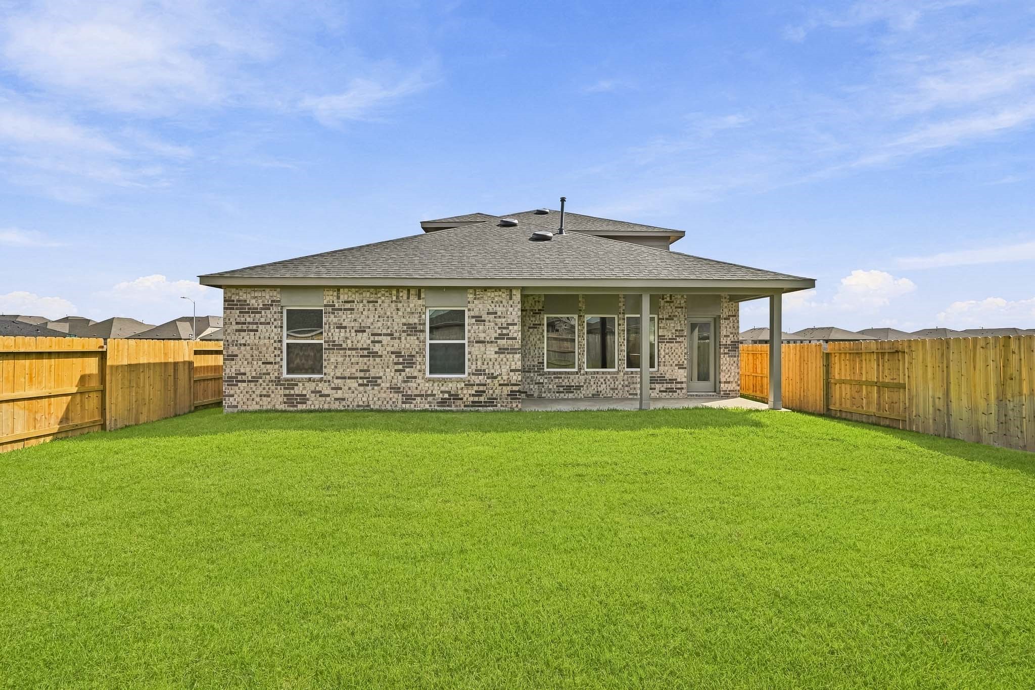 22014 Messina Springs Property Photo 30