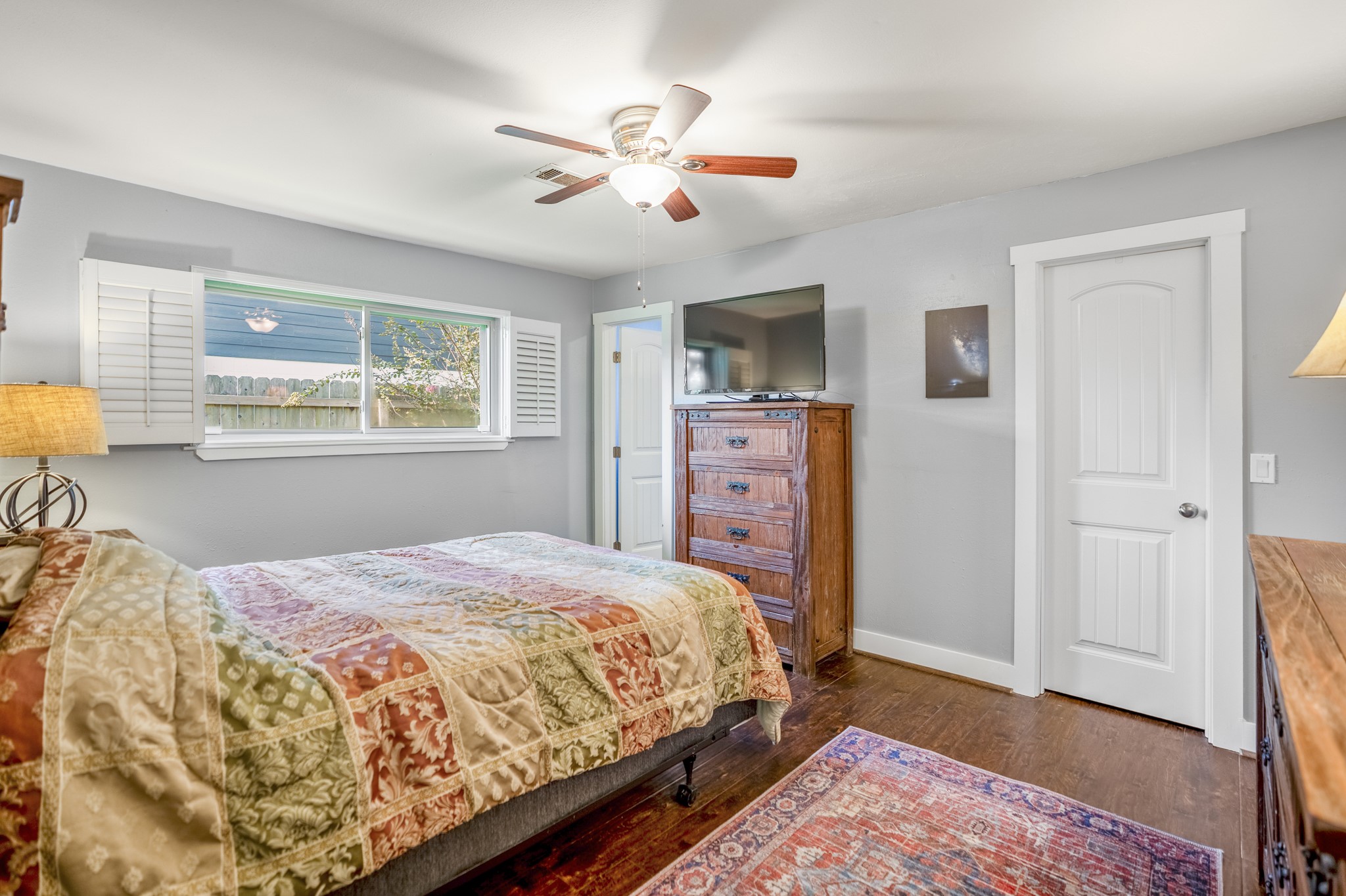 810 Aster Street Property Photo 12