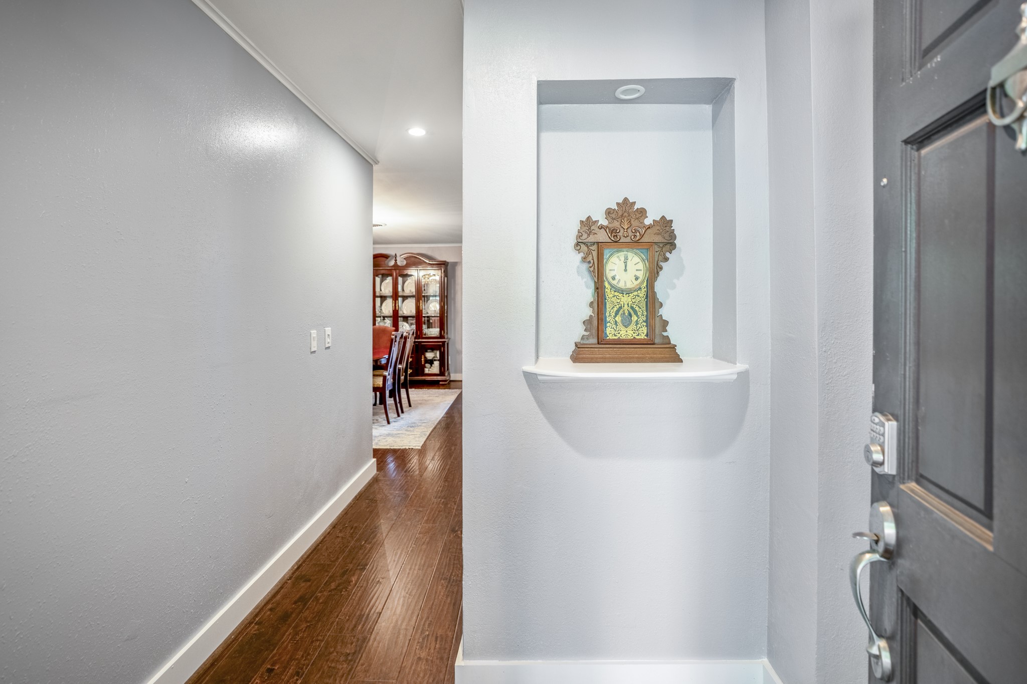 810 Aster Street Property Photo 22