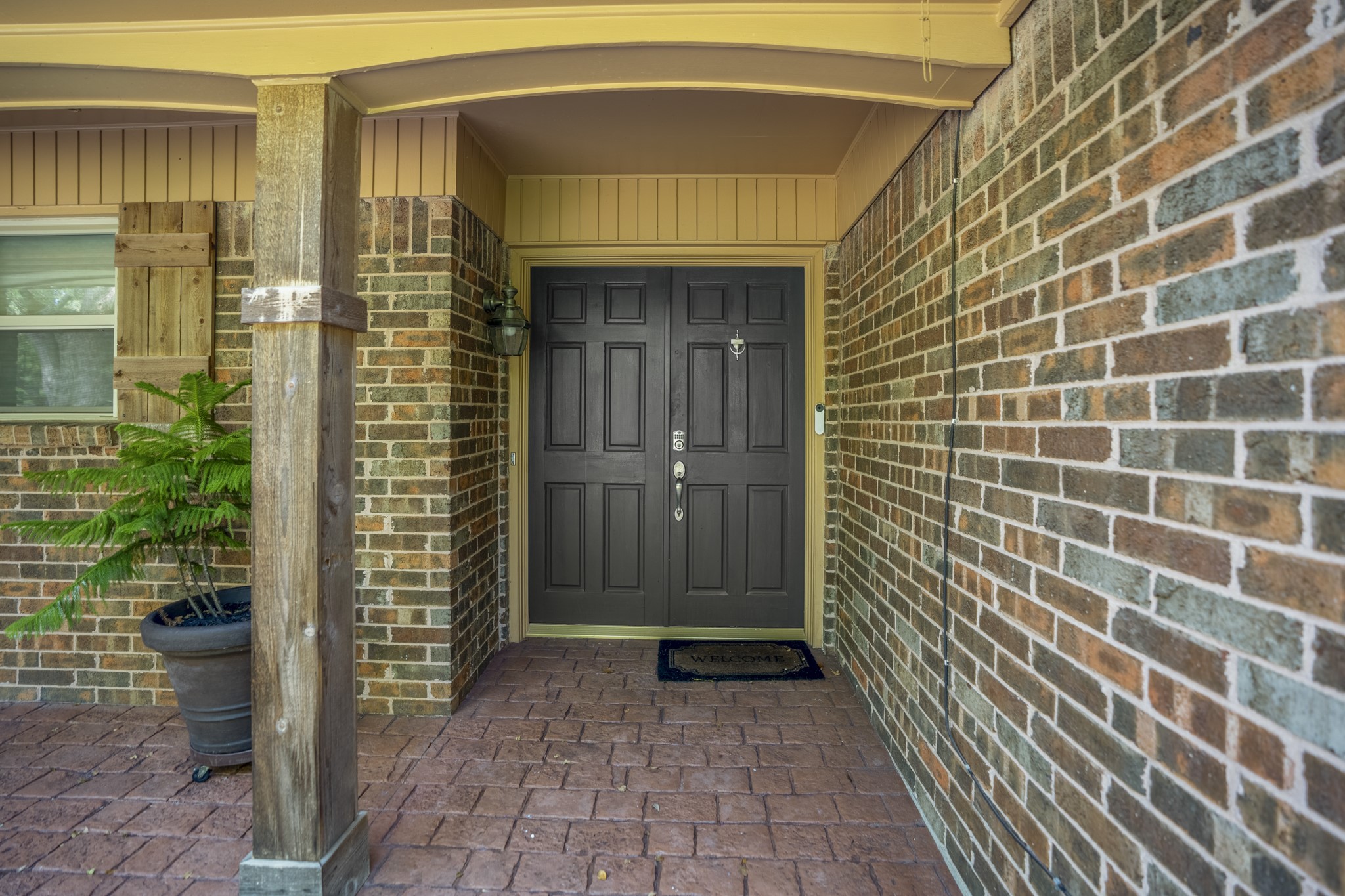 810 Aster Street Property Photo 29