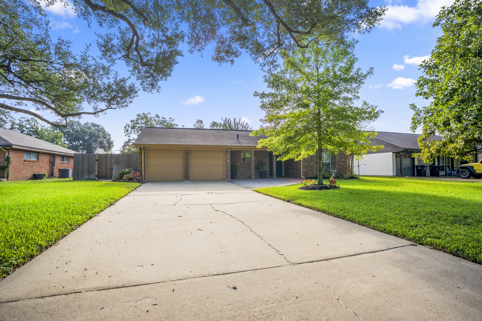 810 Aster Street Property Photo 36