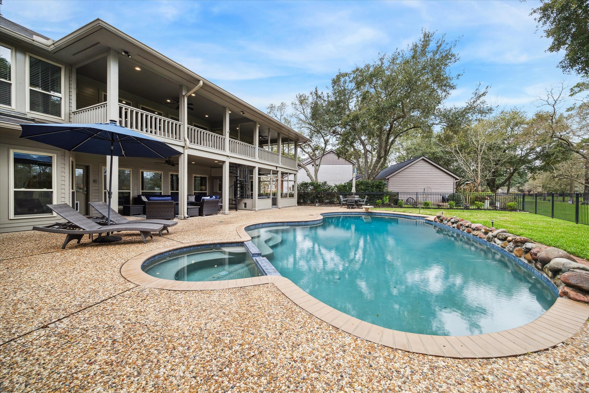 2323 Pleasant Creek Drive Property Photo