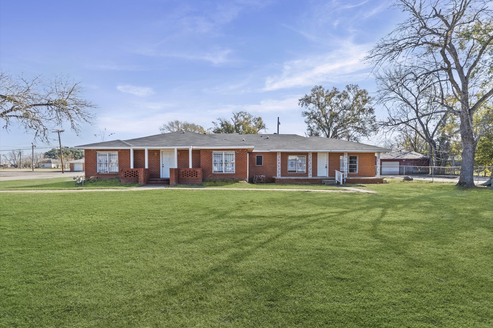 1106 5th Street Property Photo 1
