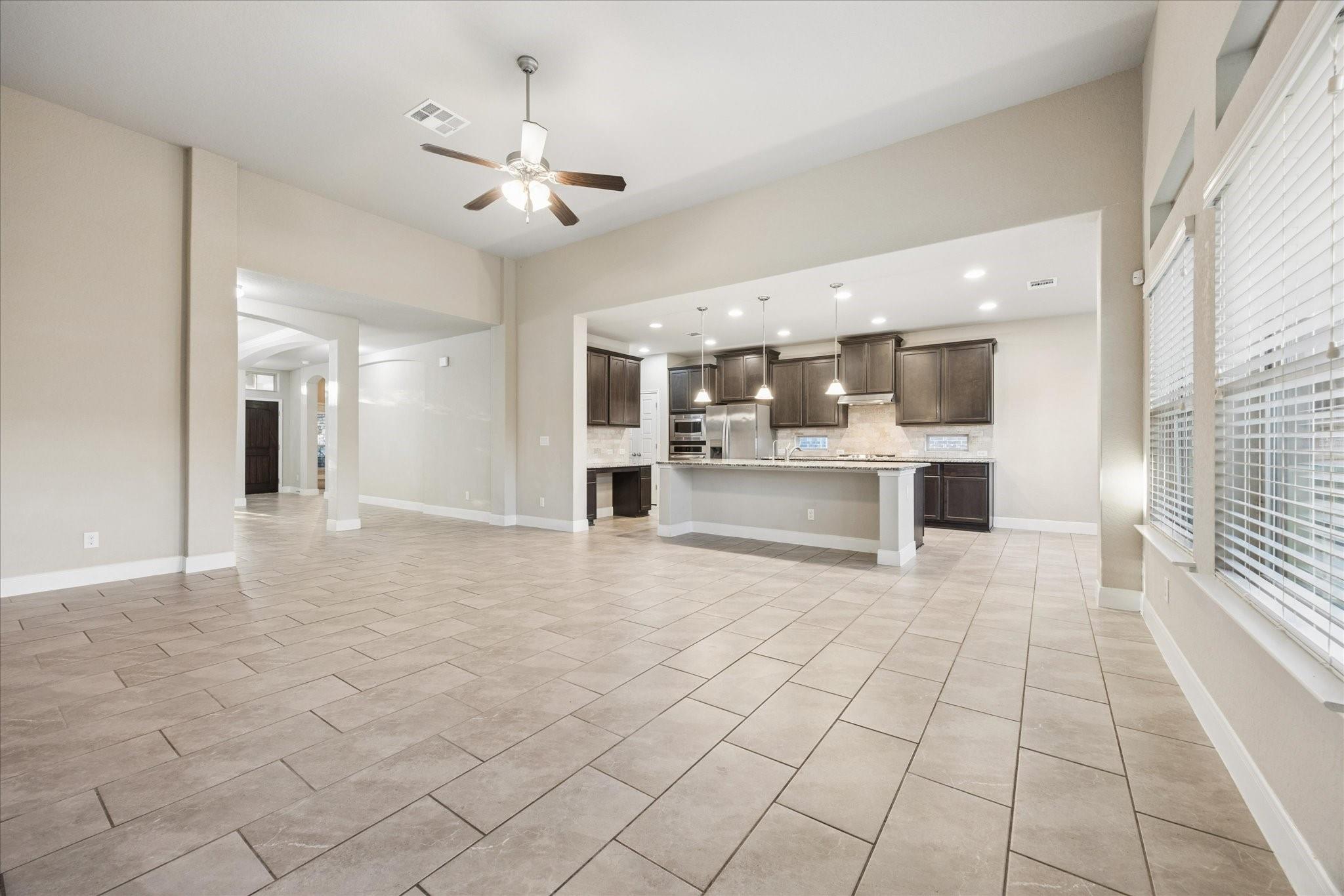 320 Ballad Bluffs Property Photo 9