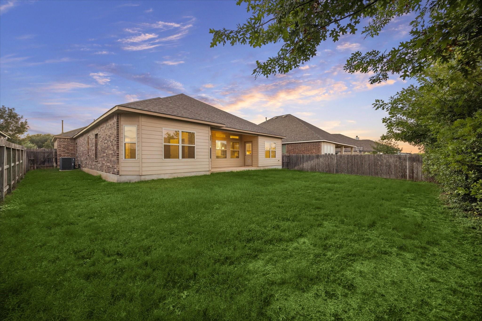 320 Ballad Bluffs Property Photo 29