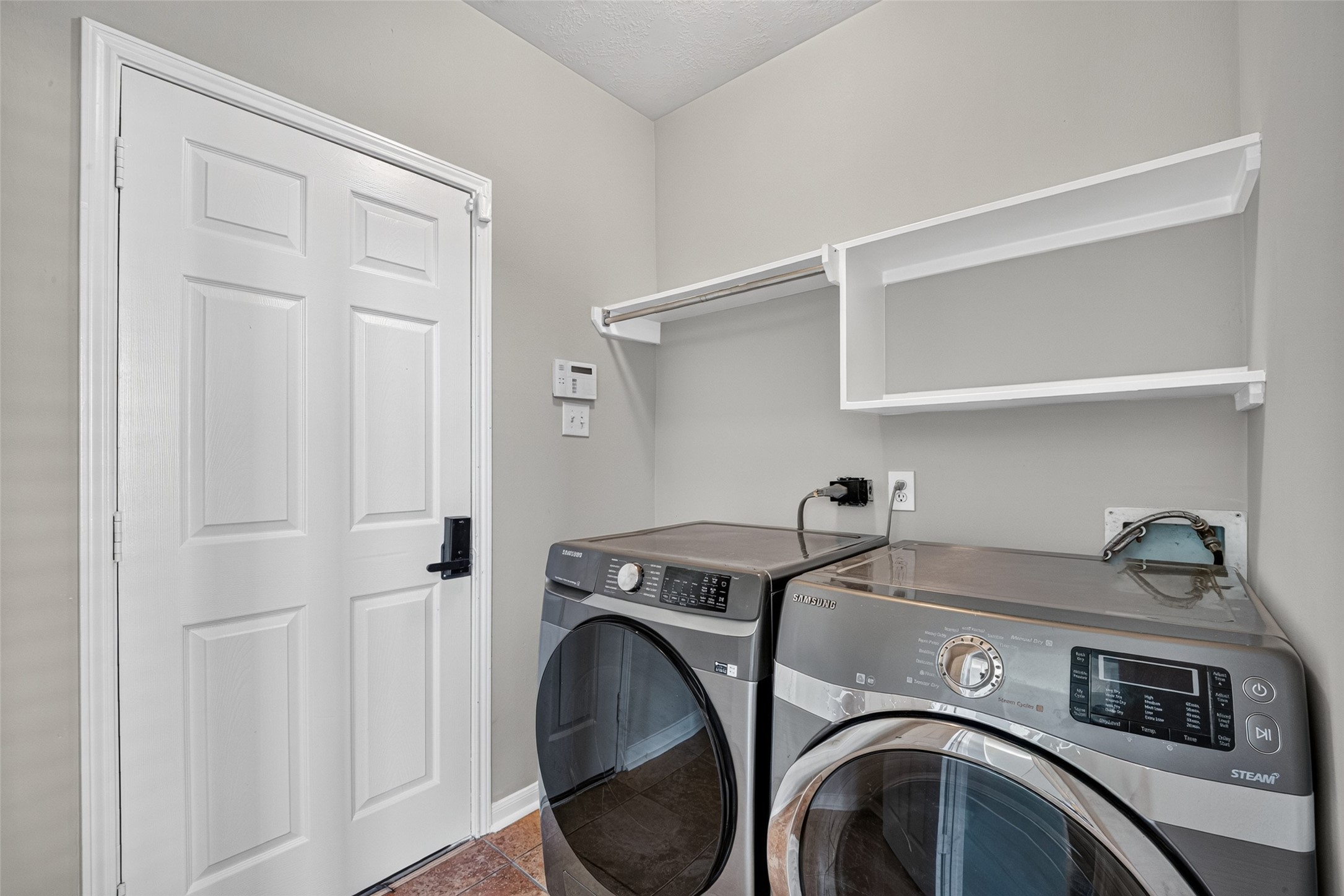 602 Field Run Court Property Photo 16