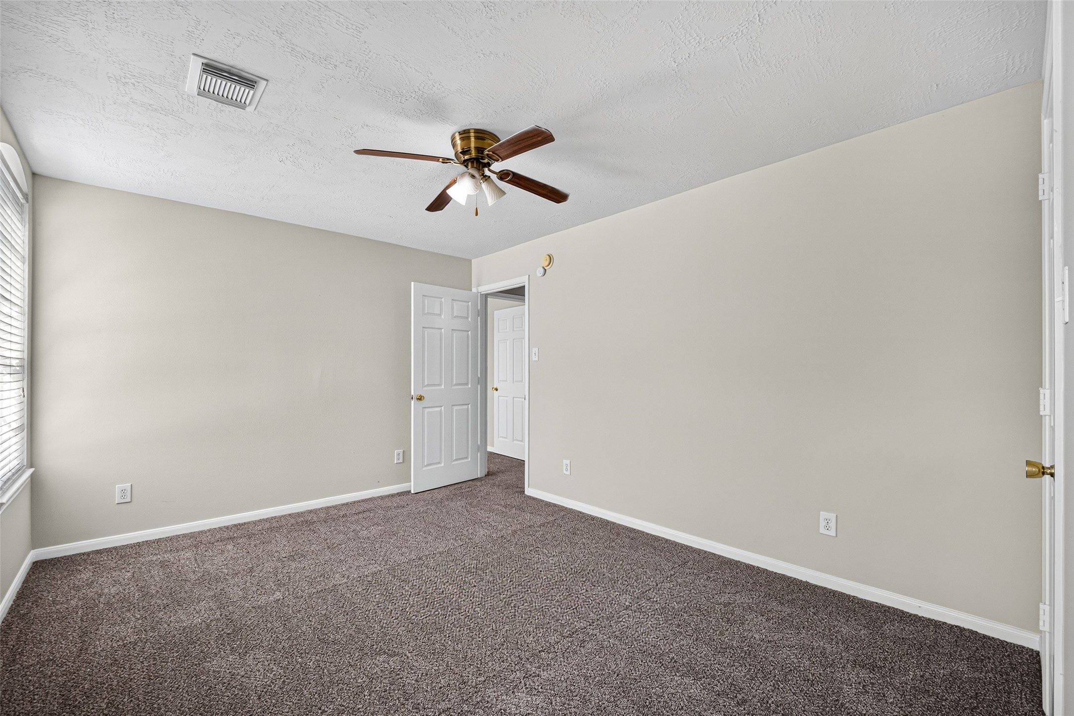 602 Field Run Court Property Photo 22