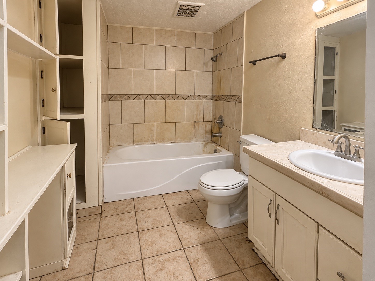 4611 Forthbridge Drive Property Photo 13