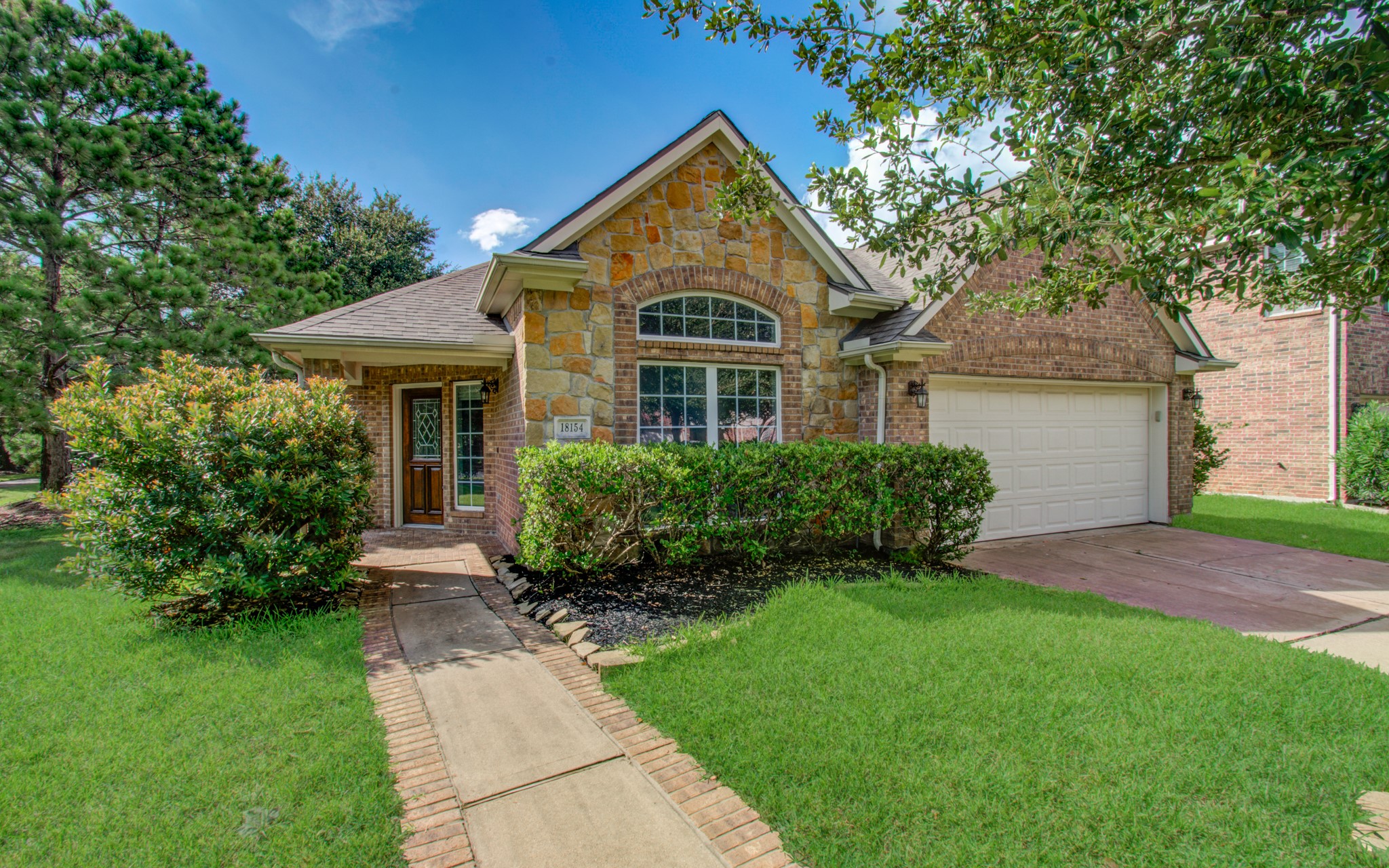 18154 Williams Elm Drive Property Photo 1