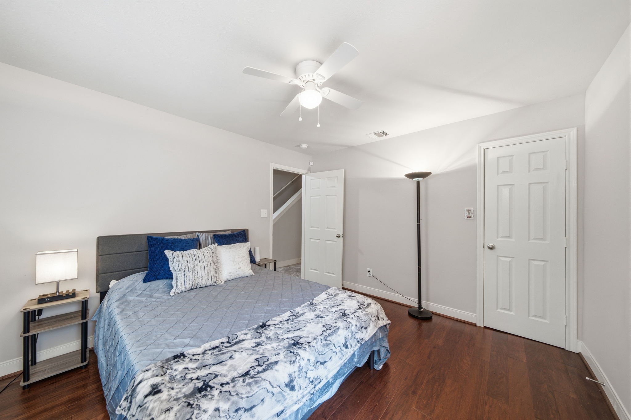 1716 Elgin Street Property Photo 8