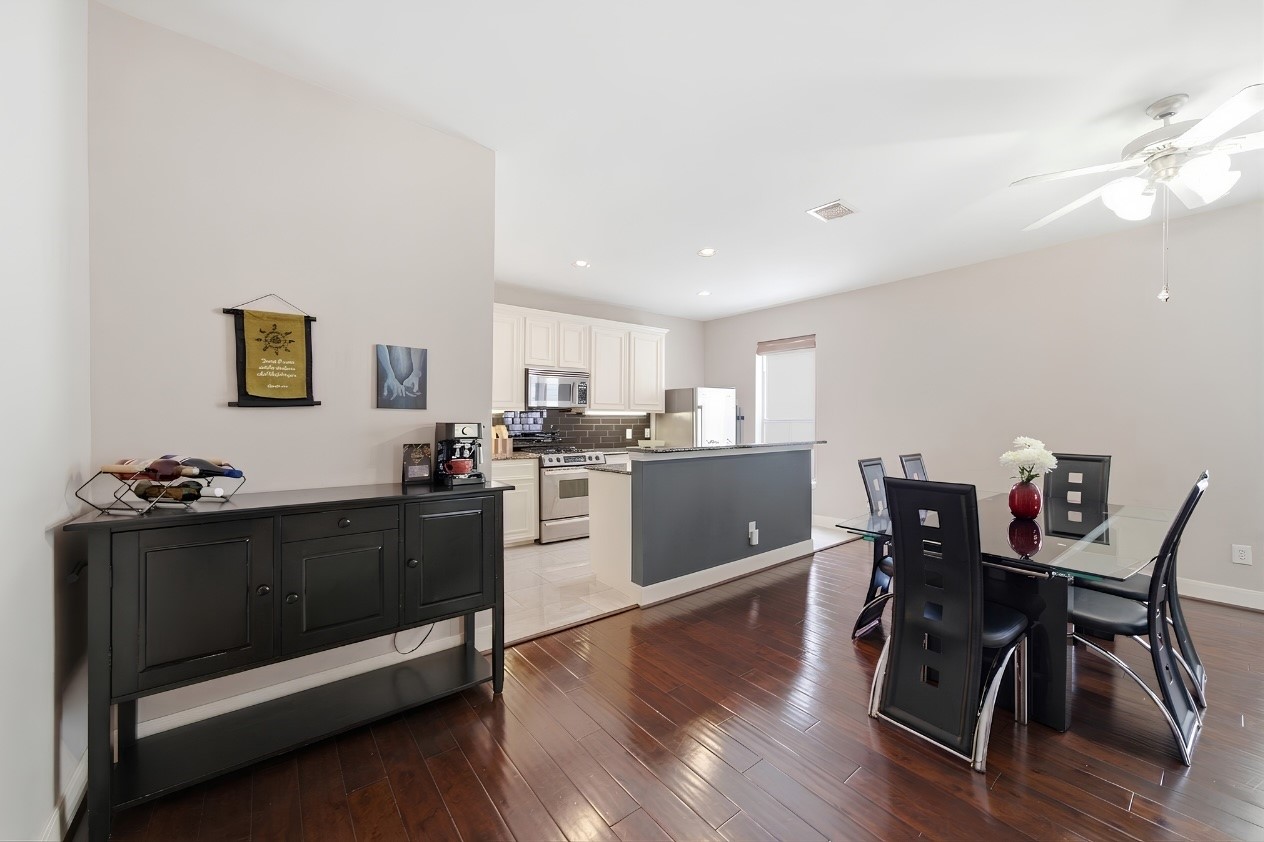 1716 Elgin Street Property Photo 12