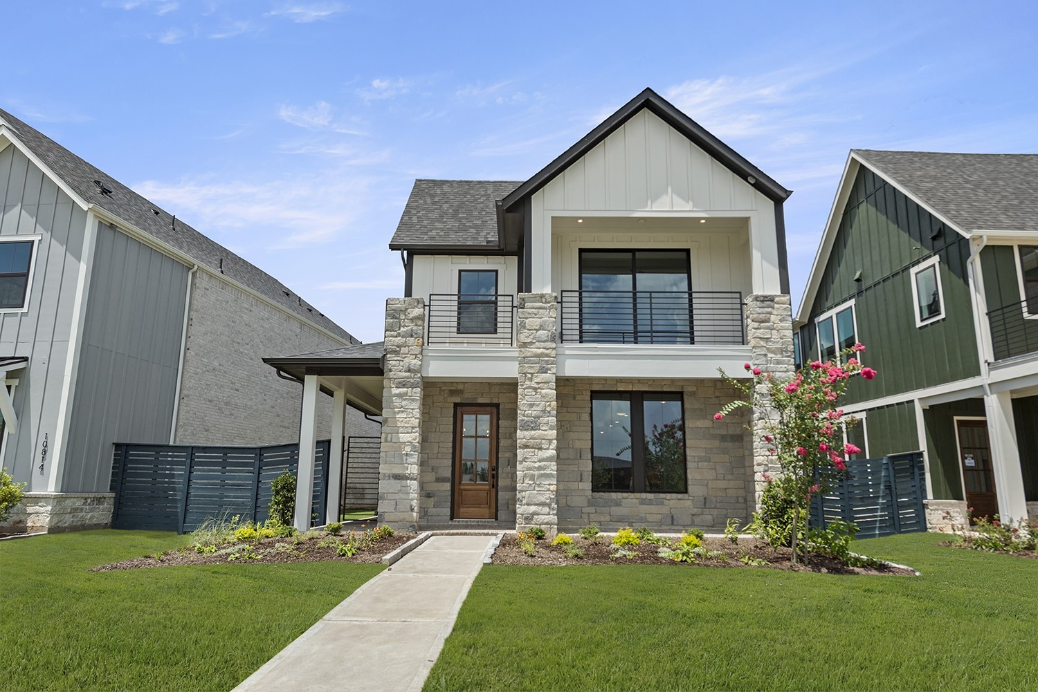 10810 Pioneer Point Property Photo 1