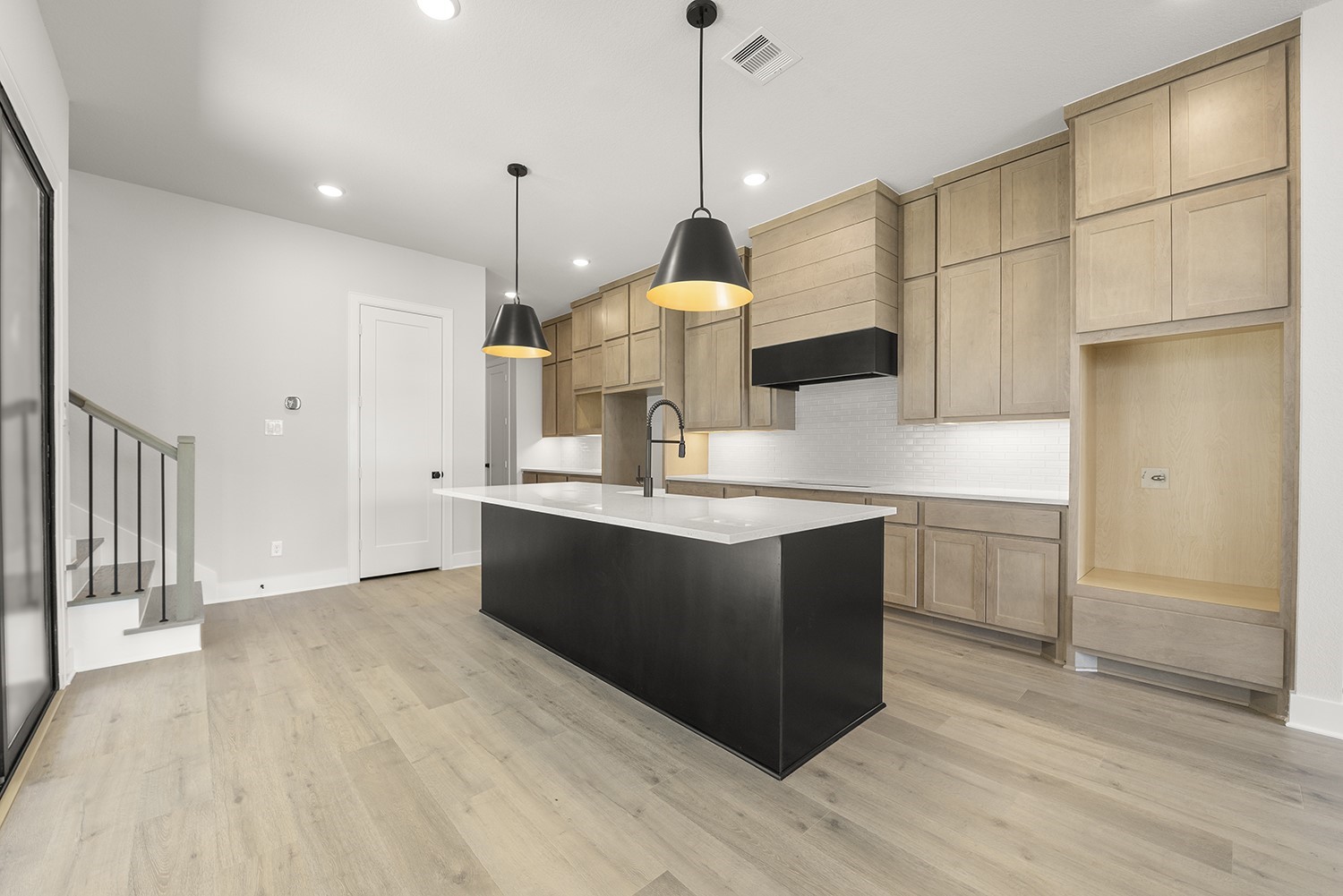 10810 Pioneer Point Property Photo 8