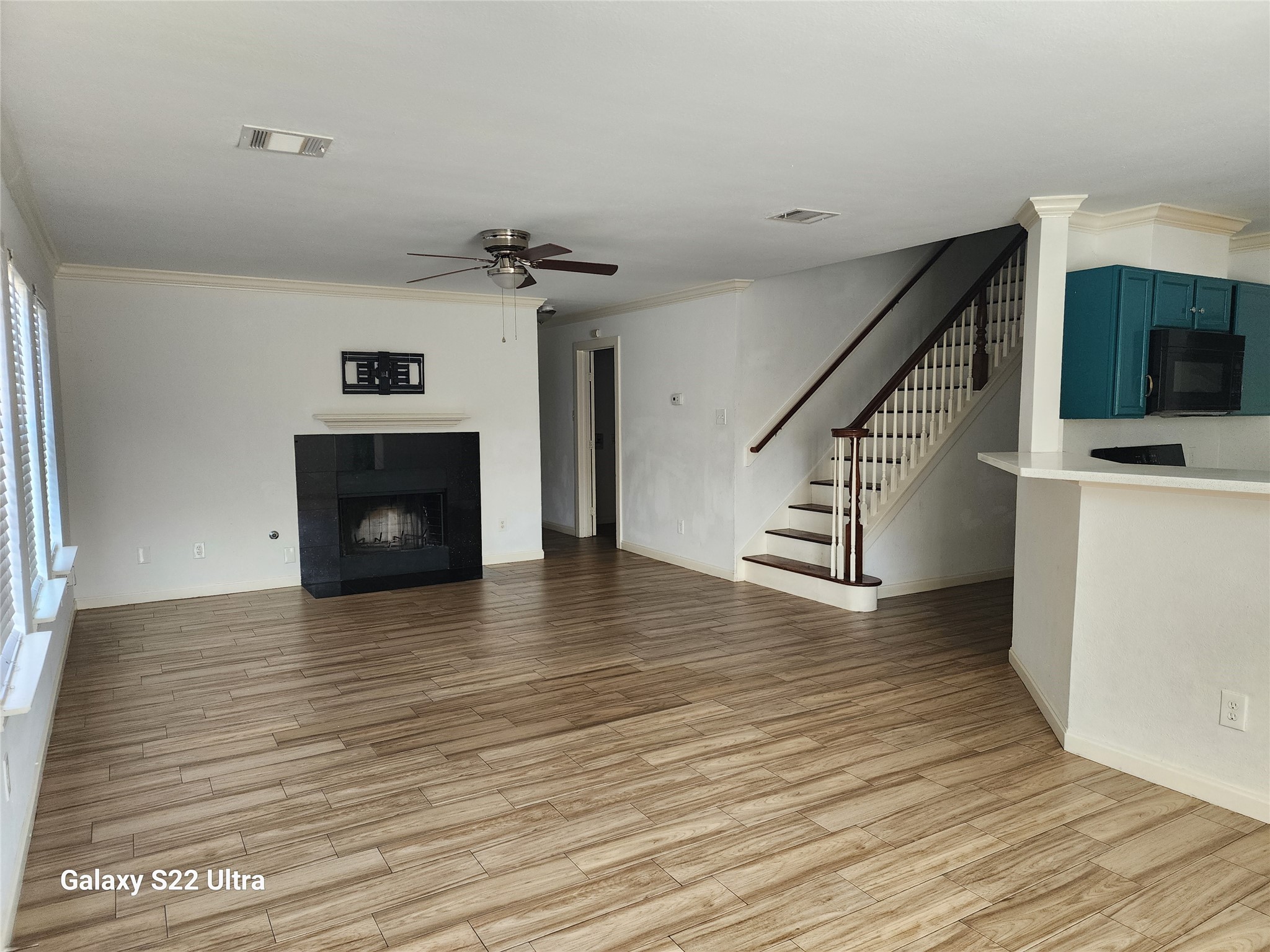 6038 Stirring Winds Lane Property Photo 8