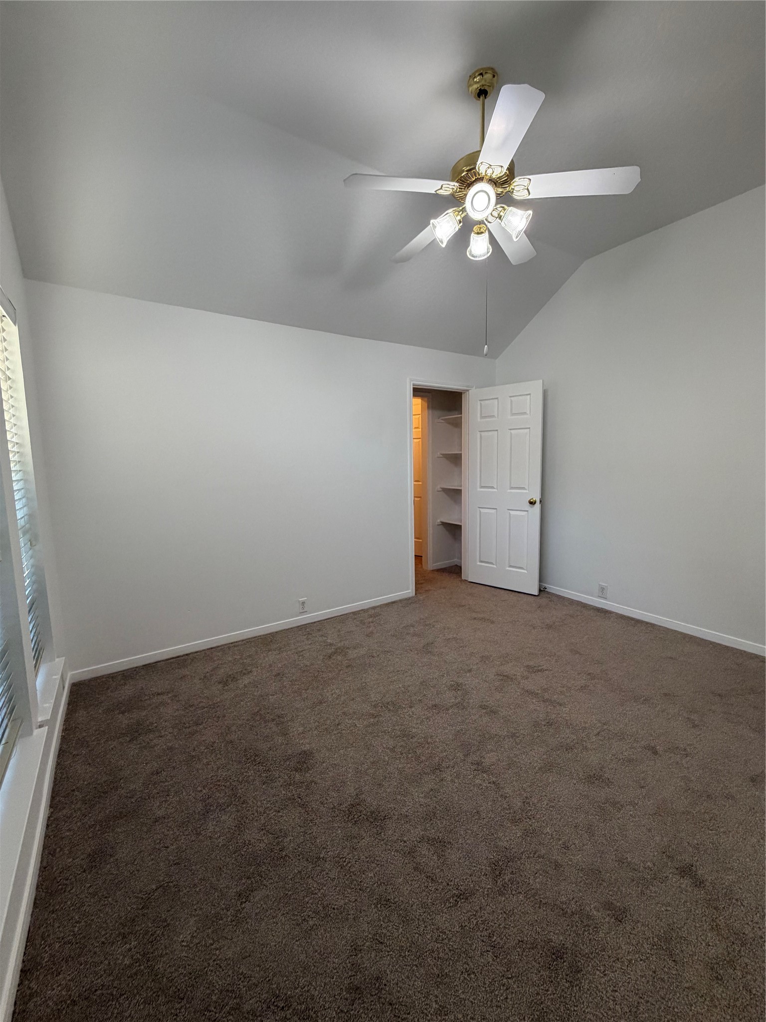 19026 Northcanyon Drive Property Photo 18