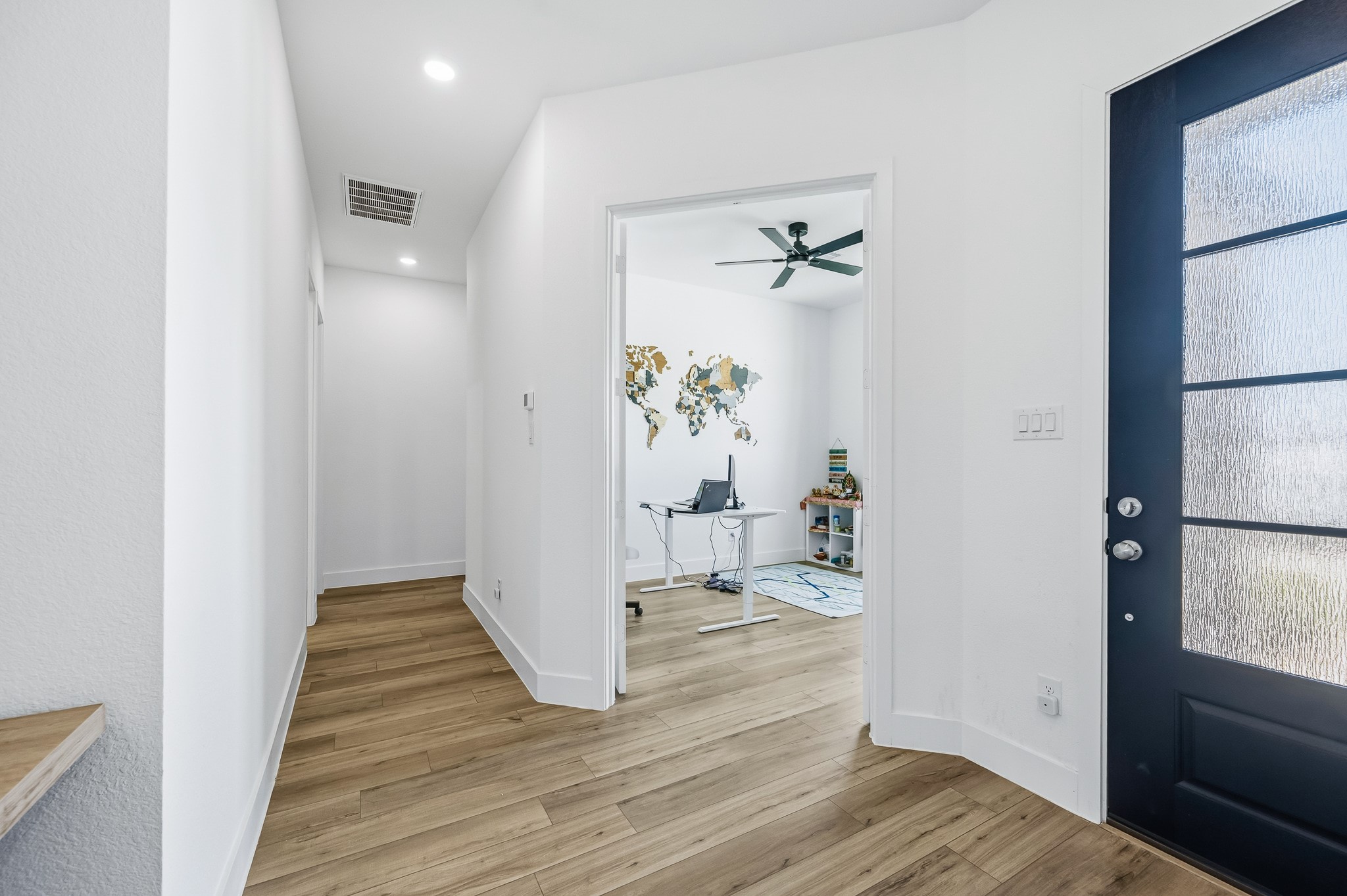 31051 Sun Valley Drive Property Photo 6