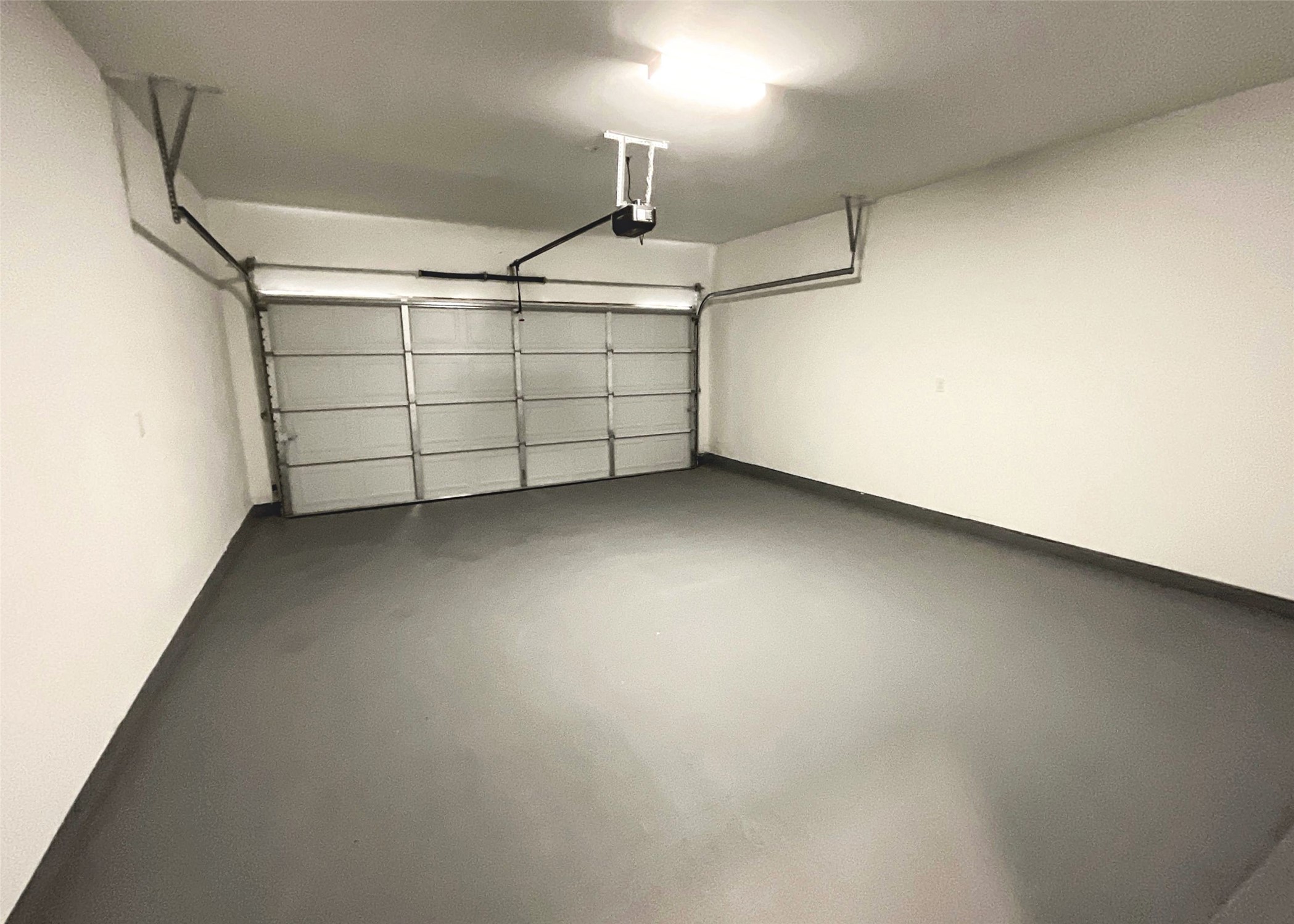 8118 Safebuy Street Property Photo 33
