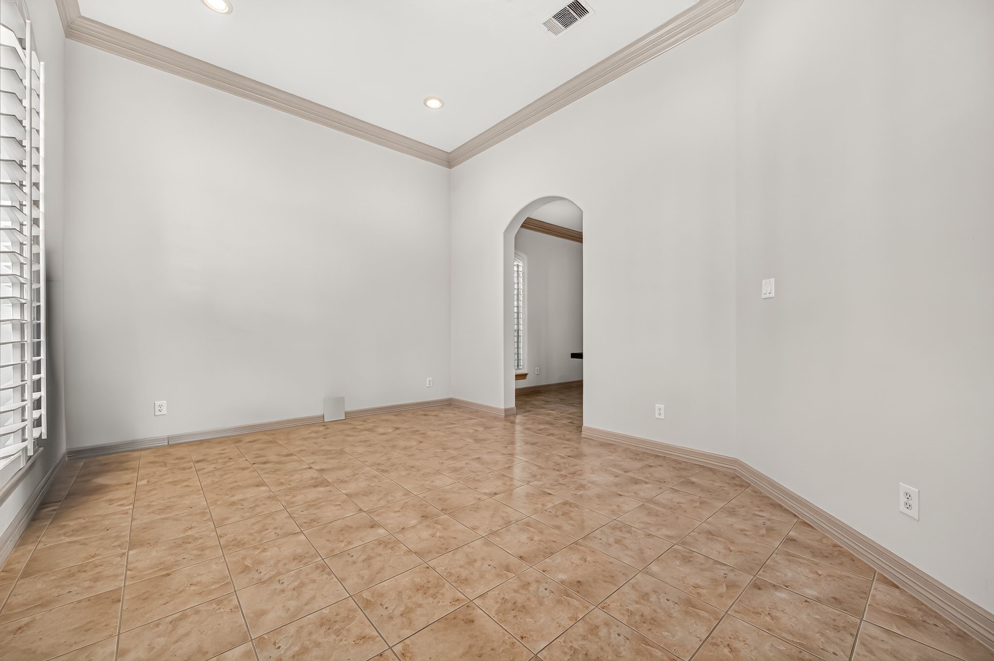 2227 Vinemead Court Property Photo 15