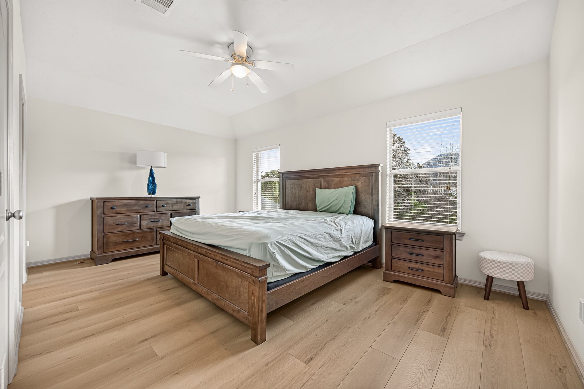 2227 Vinemead Court Property Photo 37