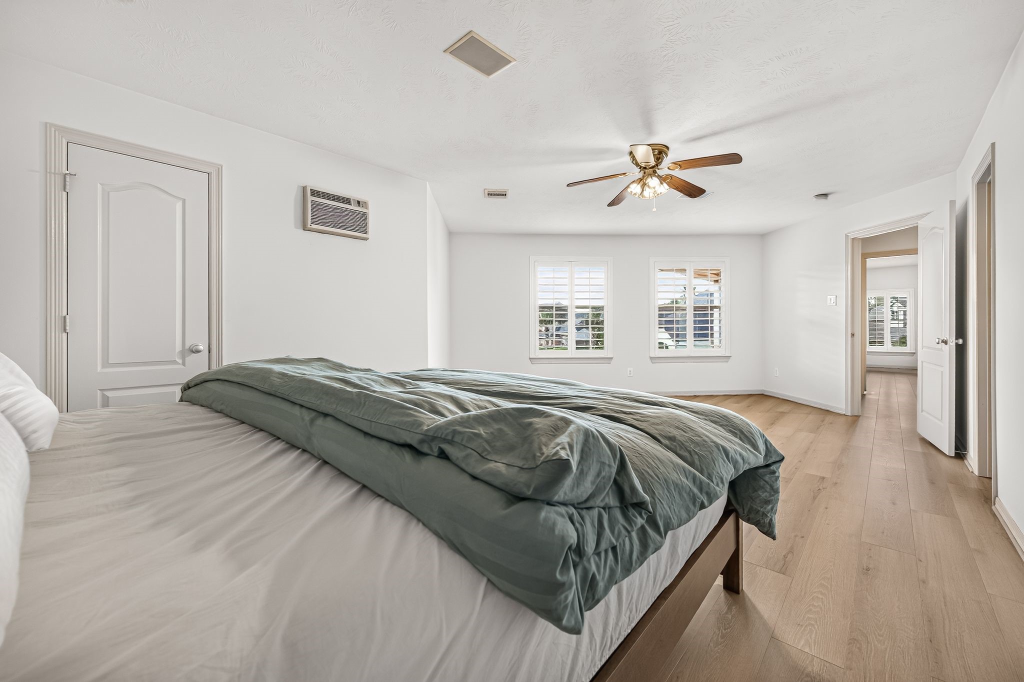2227 Vinemead Court Property Photo 38
