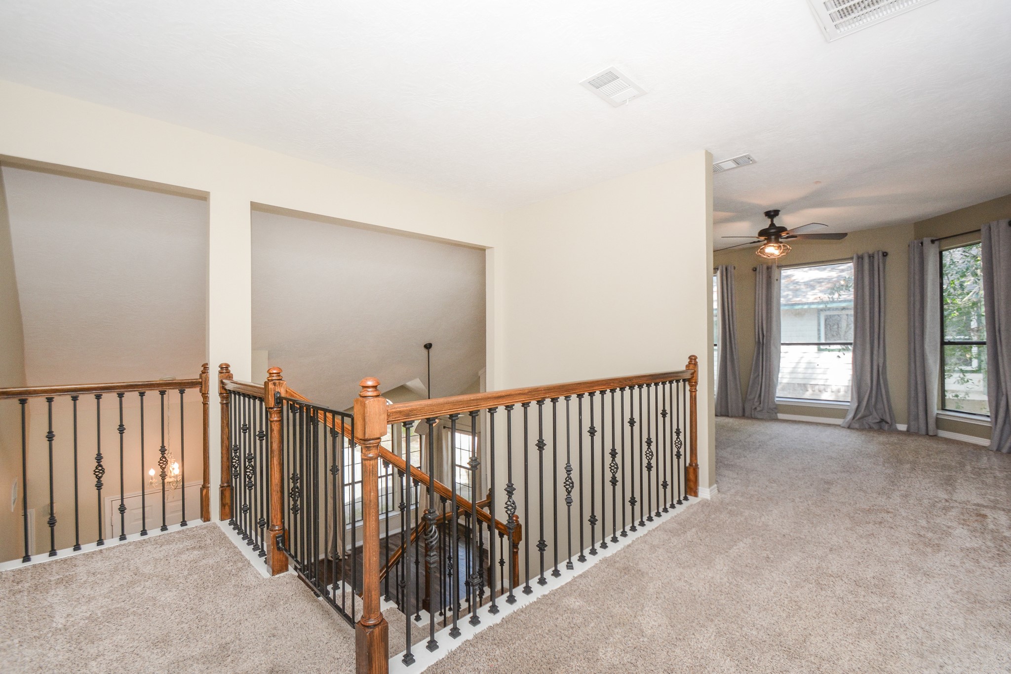 12518 Dolgo Drive Property Photo 15