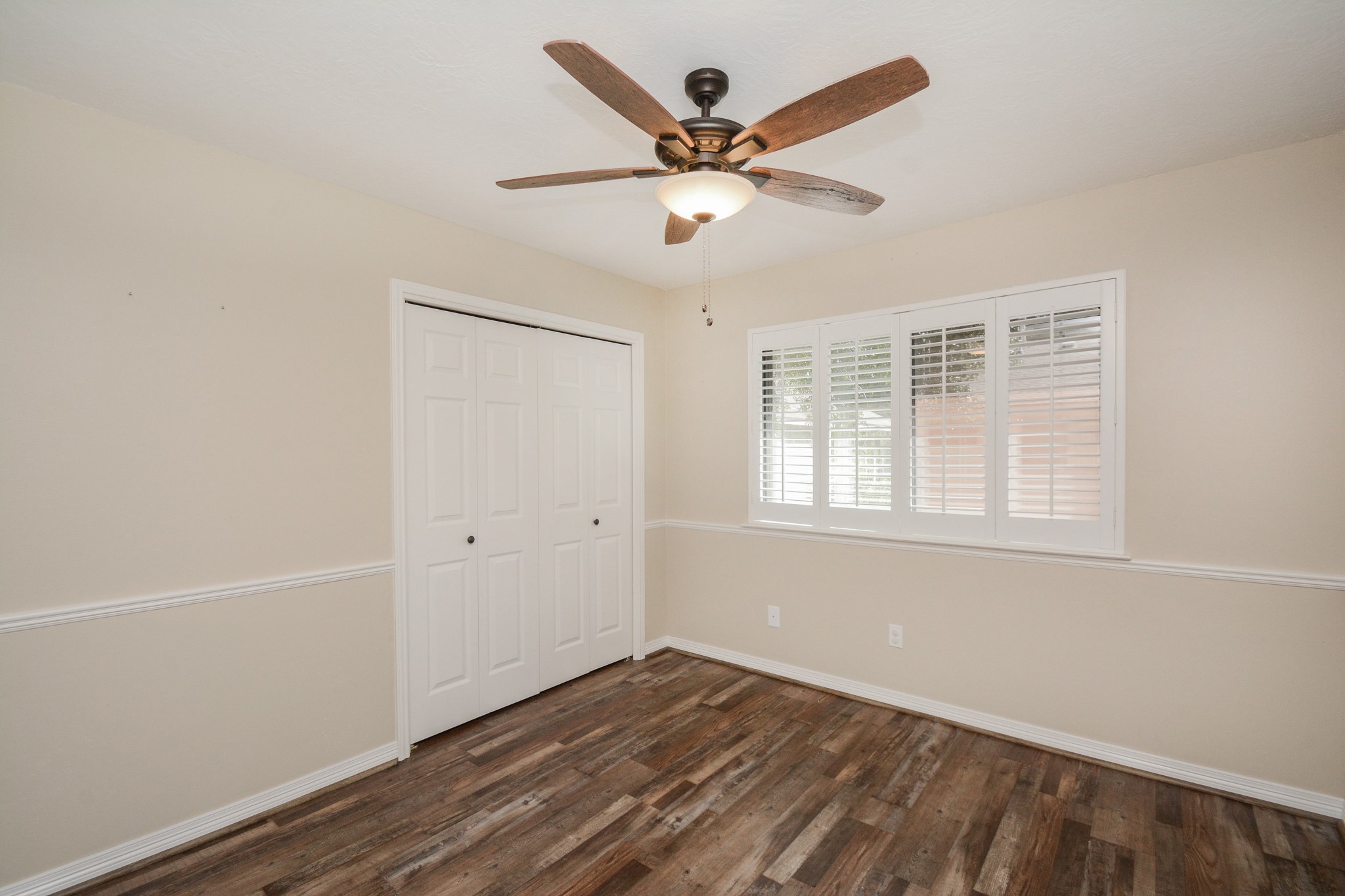 12518 Dolgo Drive Property Photo 21