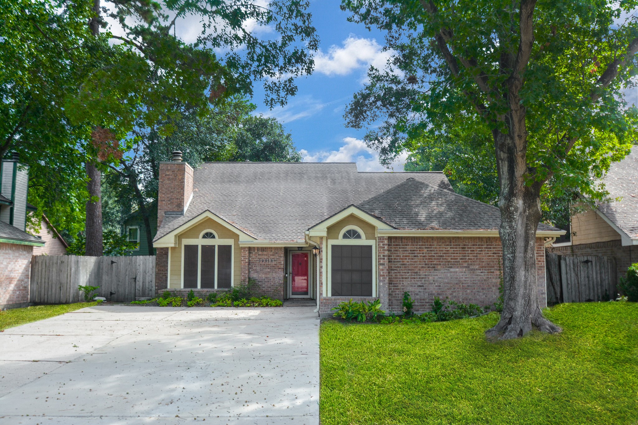12518 Dolgo Drive Property Photo 37