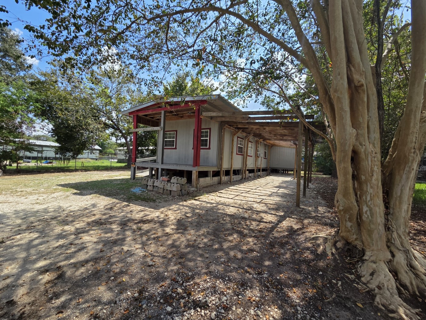 22884 Oakmont Drive Property Photo 3