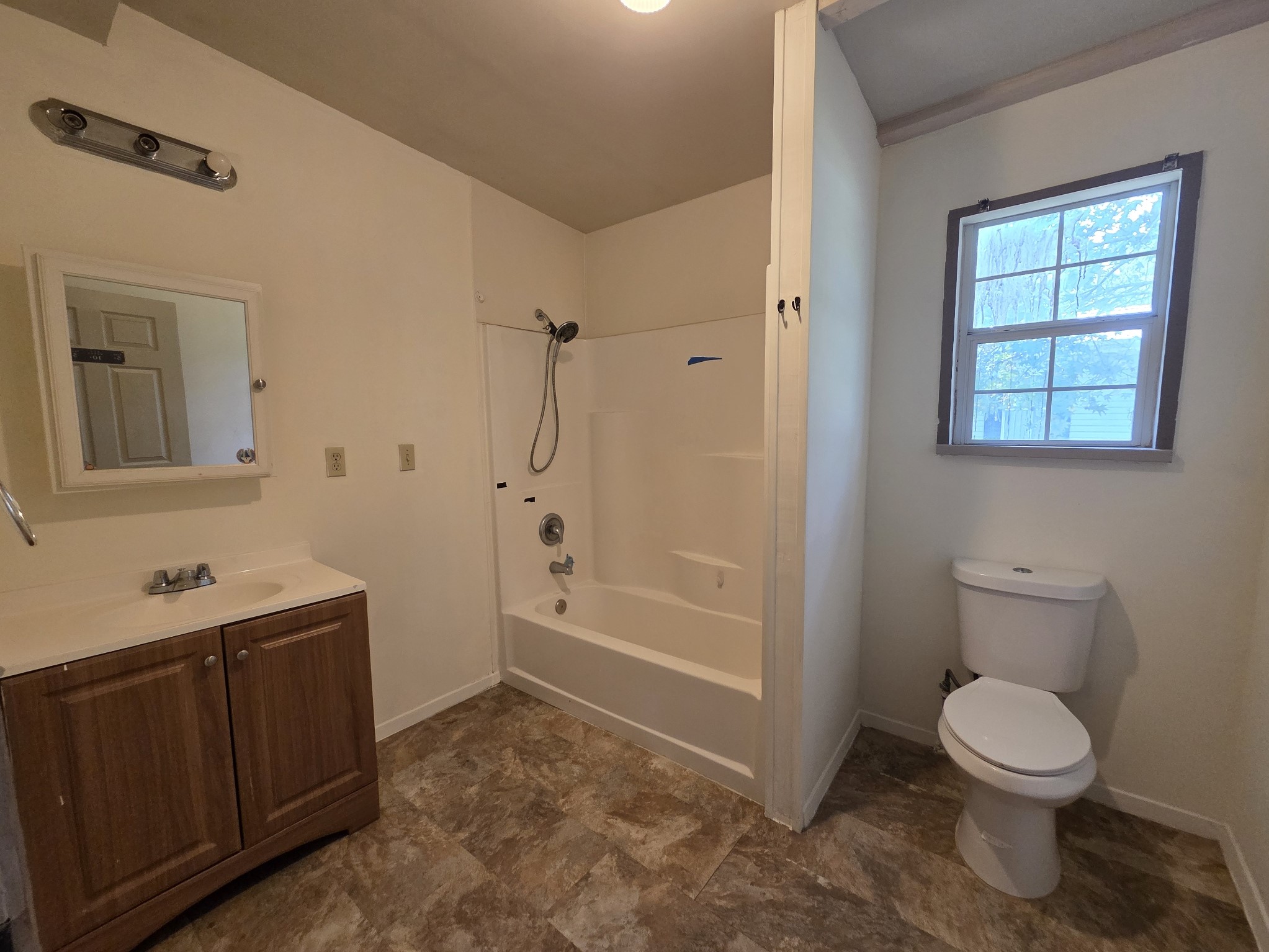 22884 Oakmont Drive Property Photo 19
