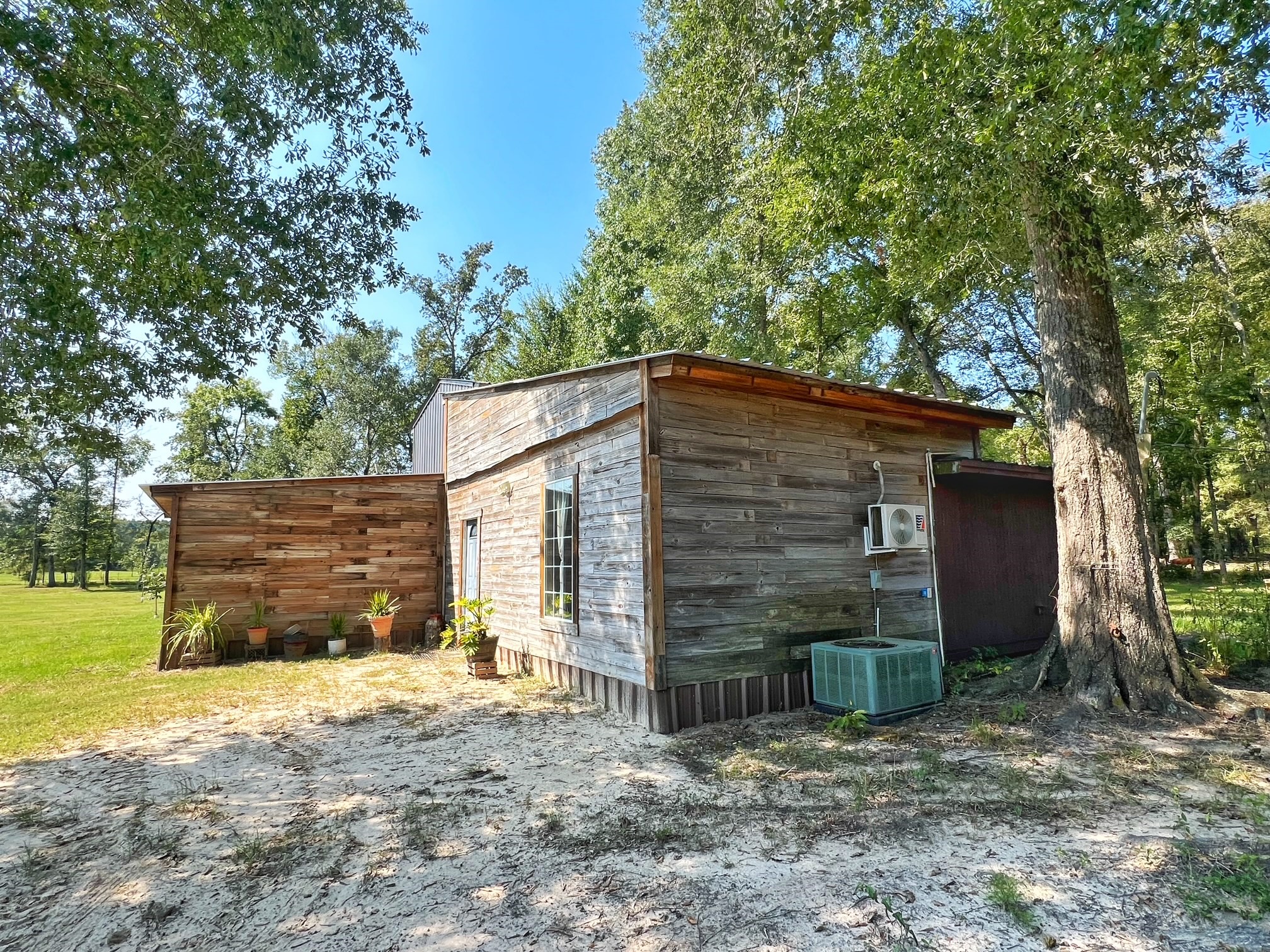 2599 Cr 131 Property Photo 2