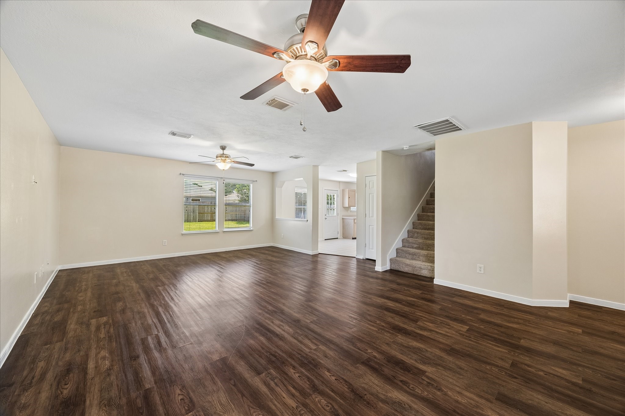 21914 Willow Downs Drive Property Photo 11