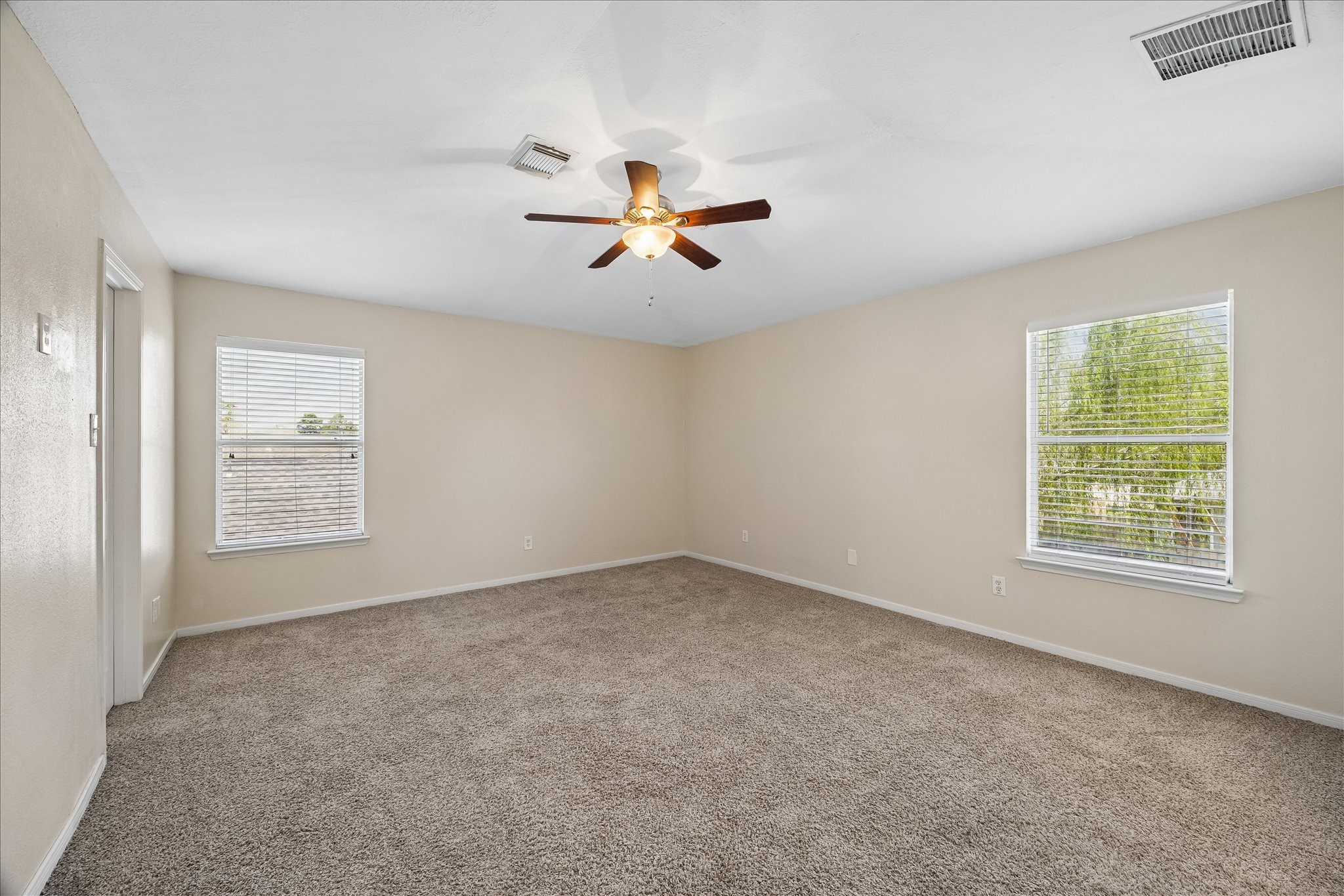 21914 Willow Downs Drive Property Photo 19