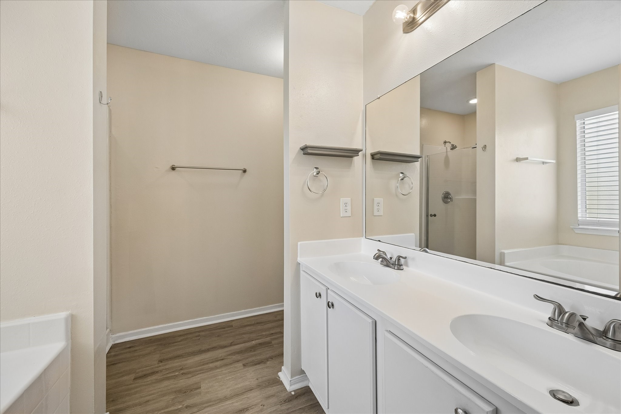 21914 Willow Downs Drive Property Photo 22