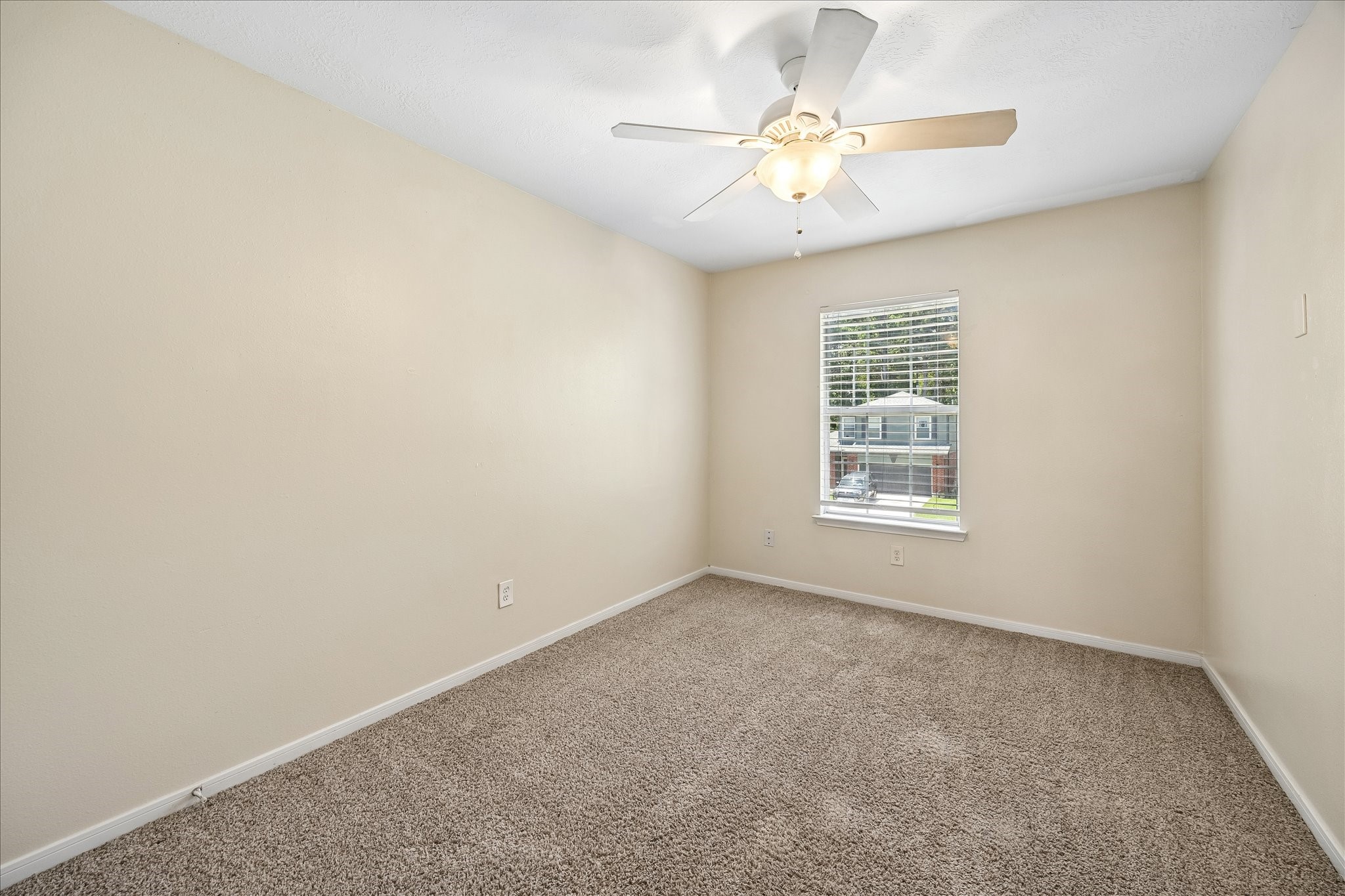 21914 Willow Downs Drive Property Photo 24