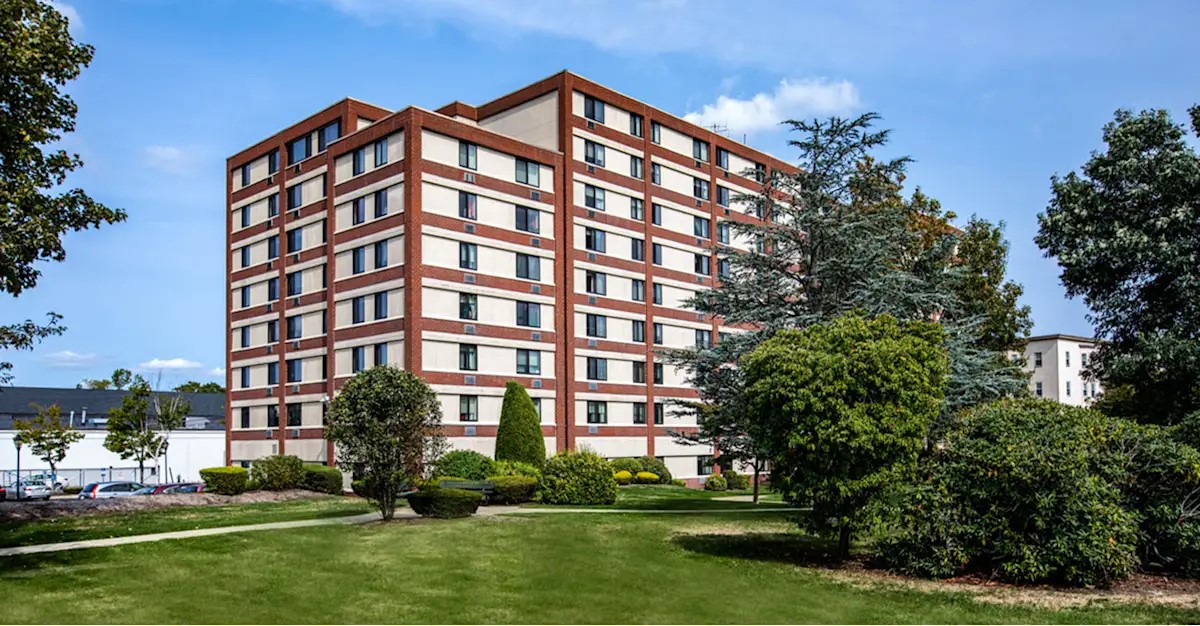 54 Haverhill St Property Photo 1