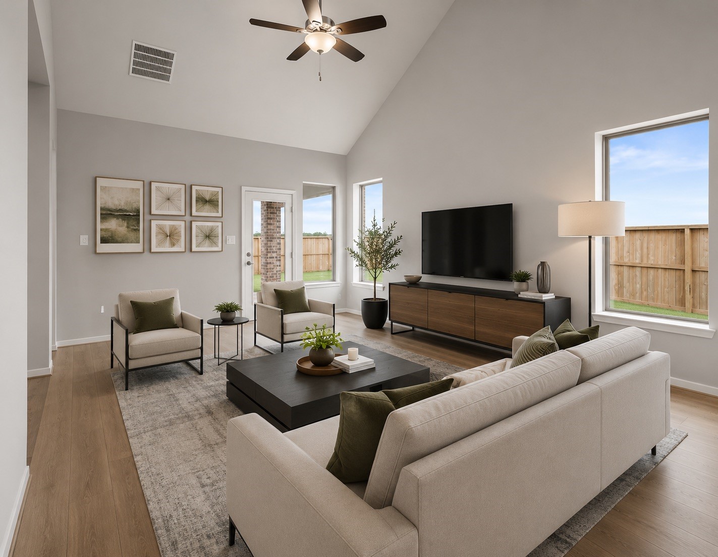 17063 Shimmer Ray Street Property Photo 7